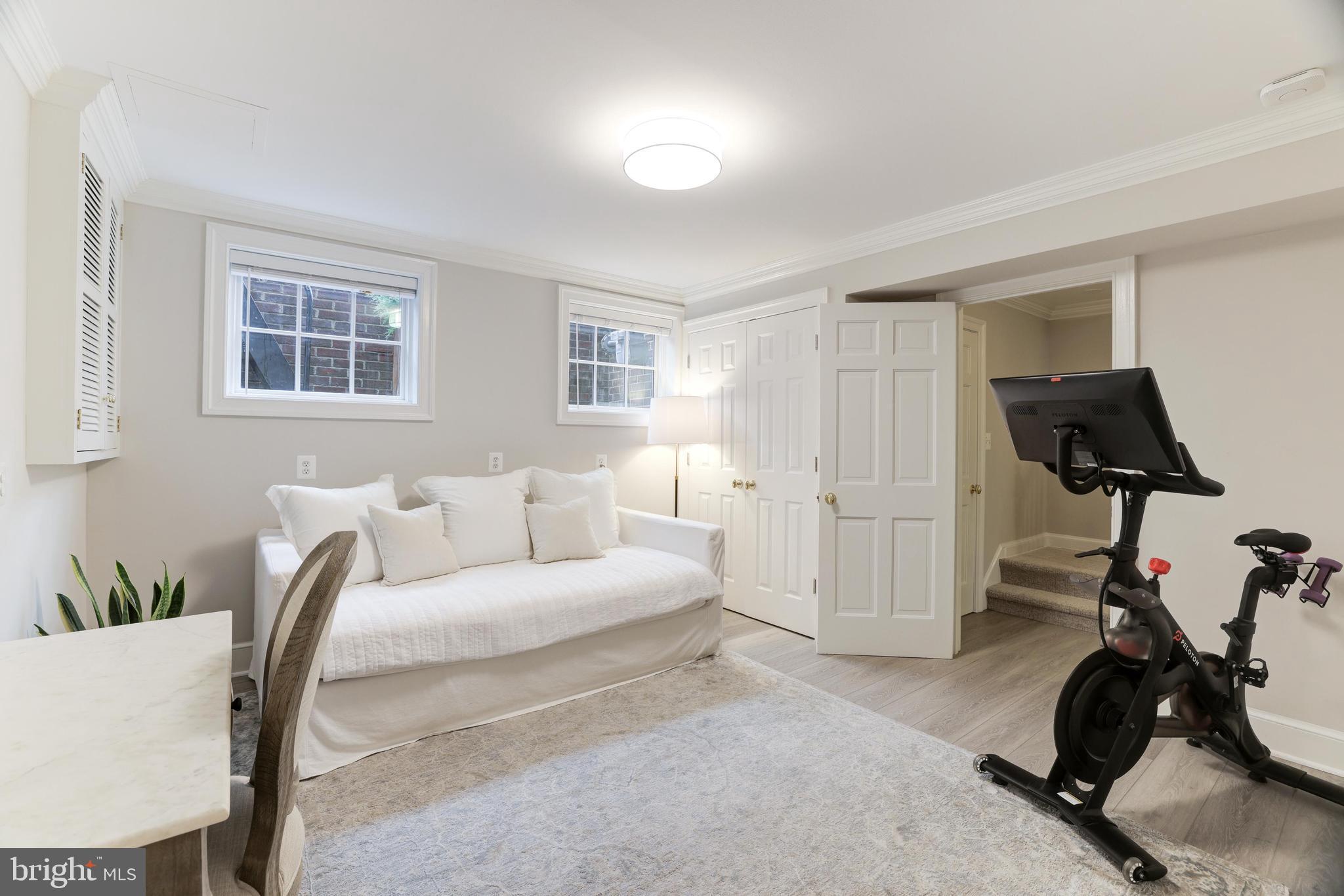 POMMANDER WALK - Residential