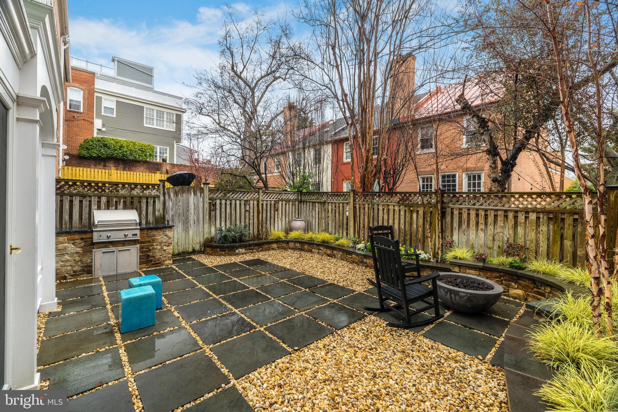 POMMANDER WALK - Residential