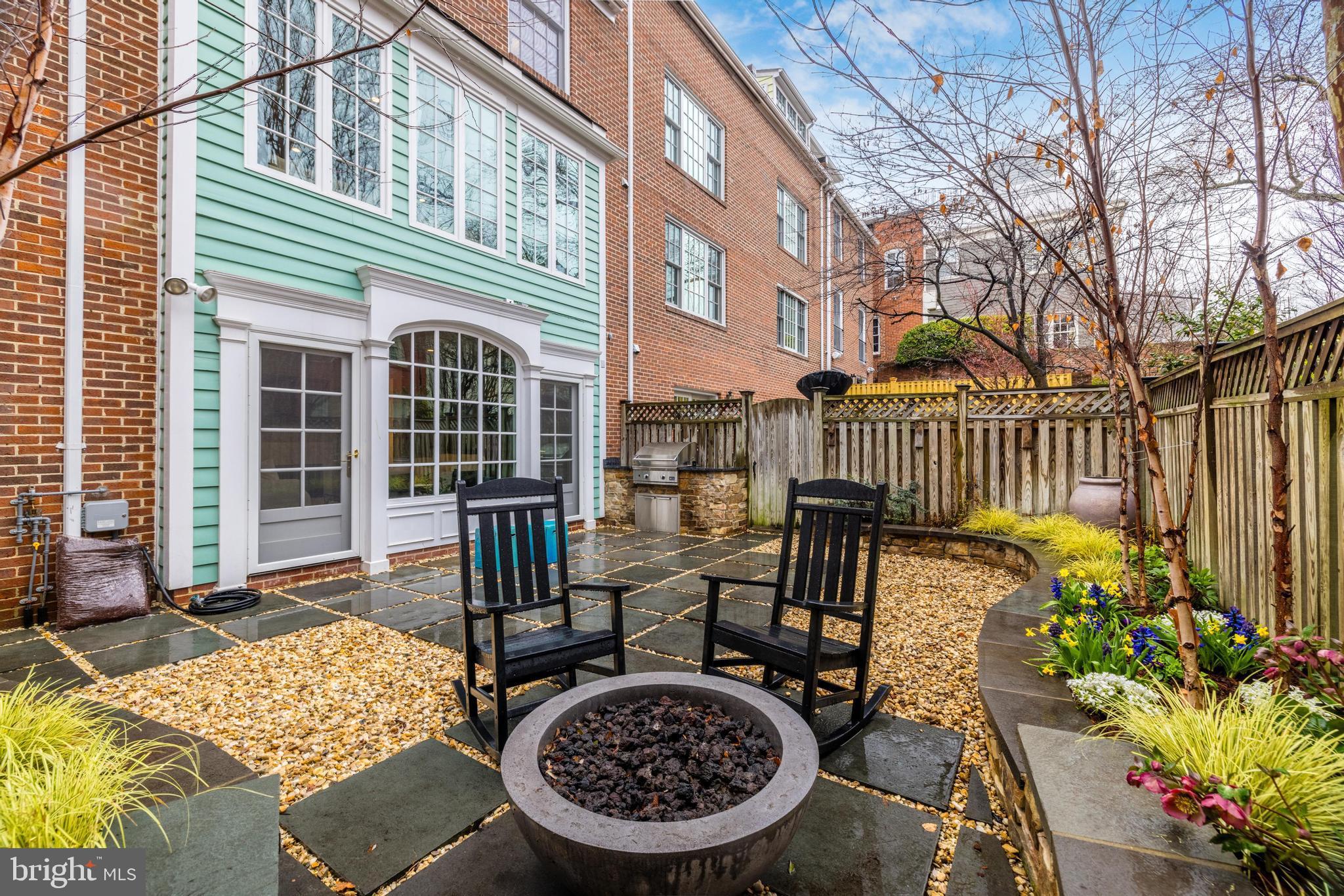 POMMANDER WALK - Residential