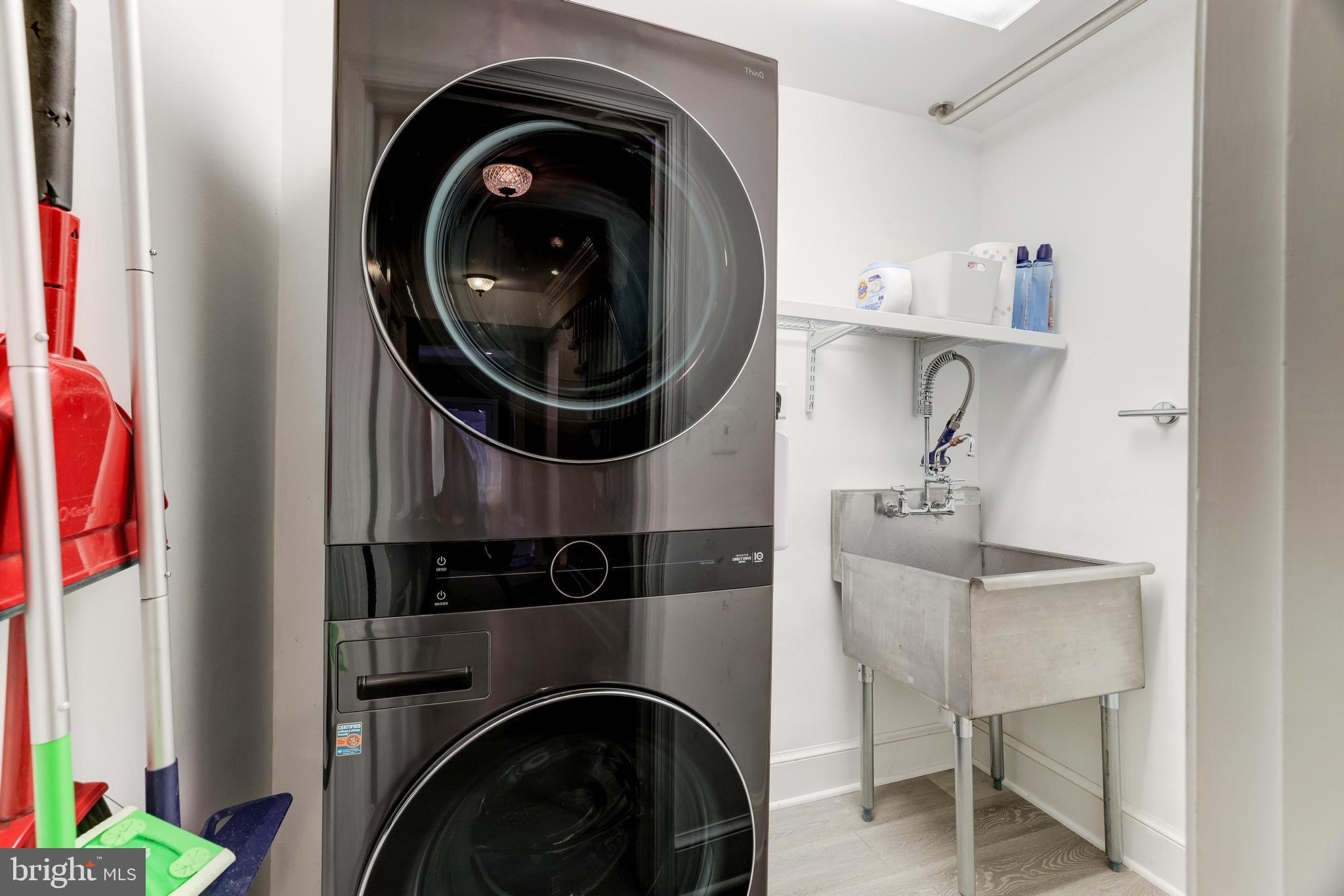 POMMANDER WALK - Residential