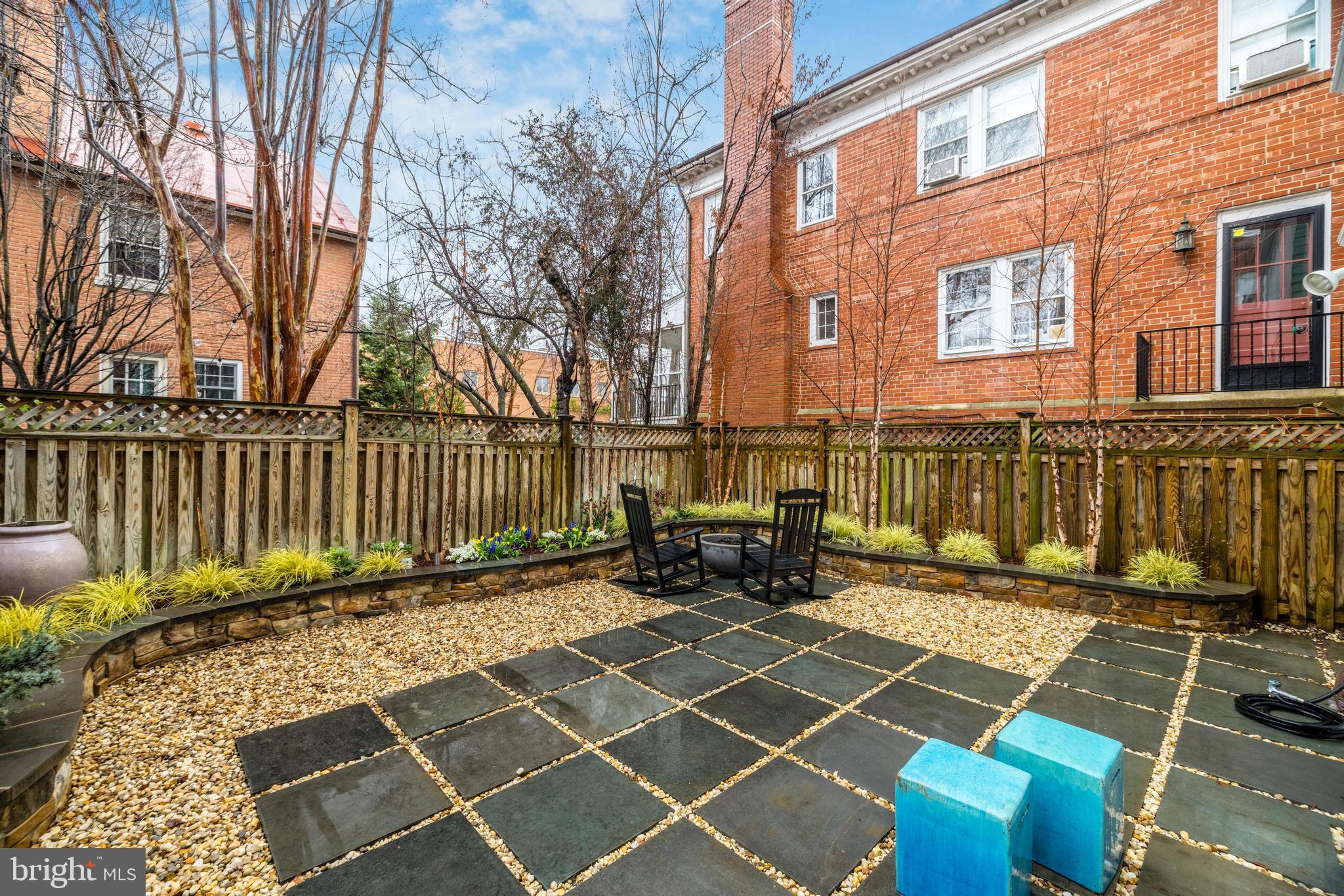 POMMANDER WALK - Residential