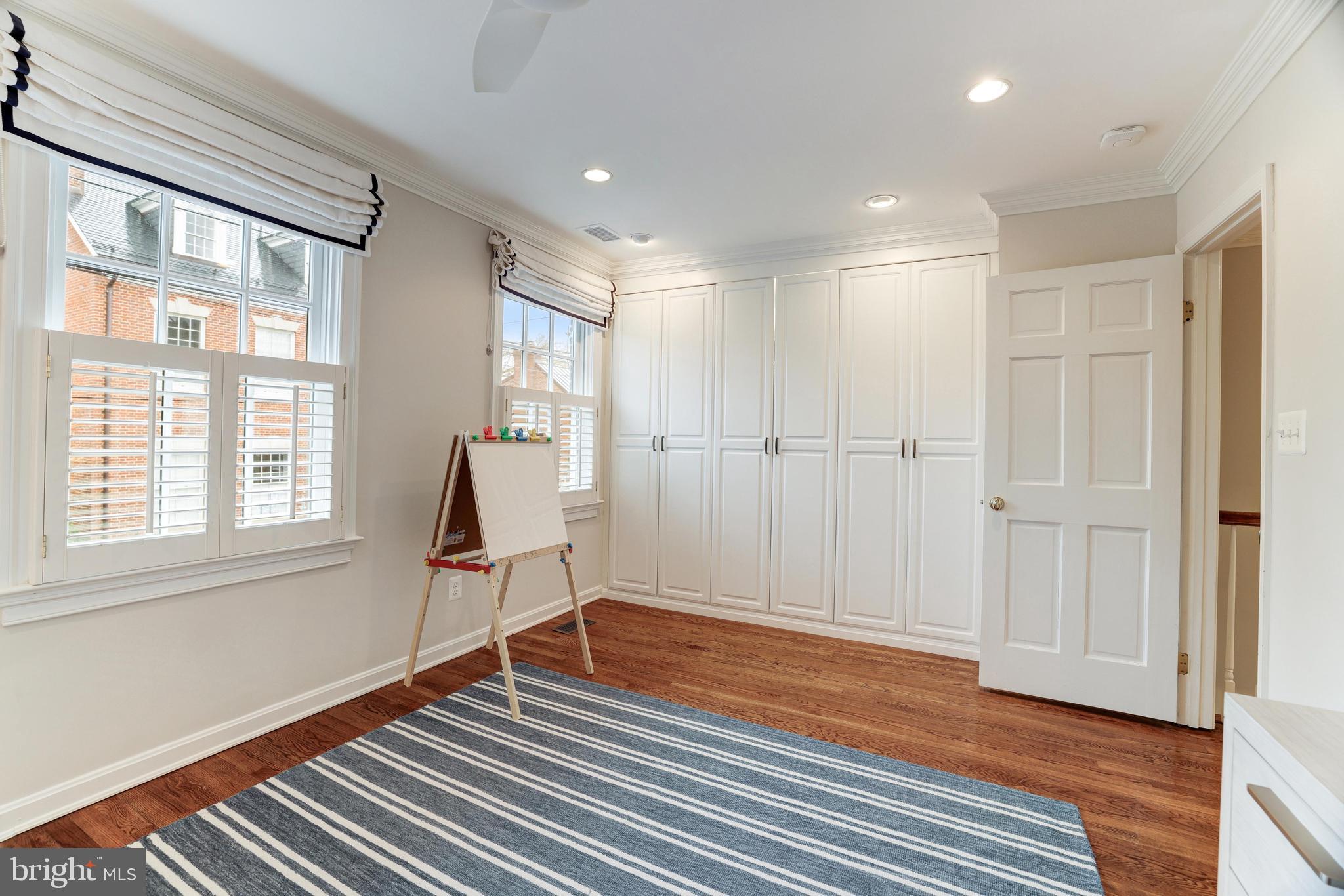 POMMANDER WALK - Residential