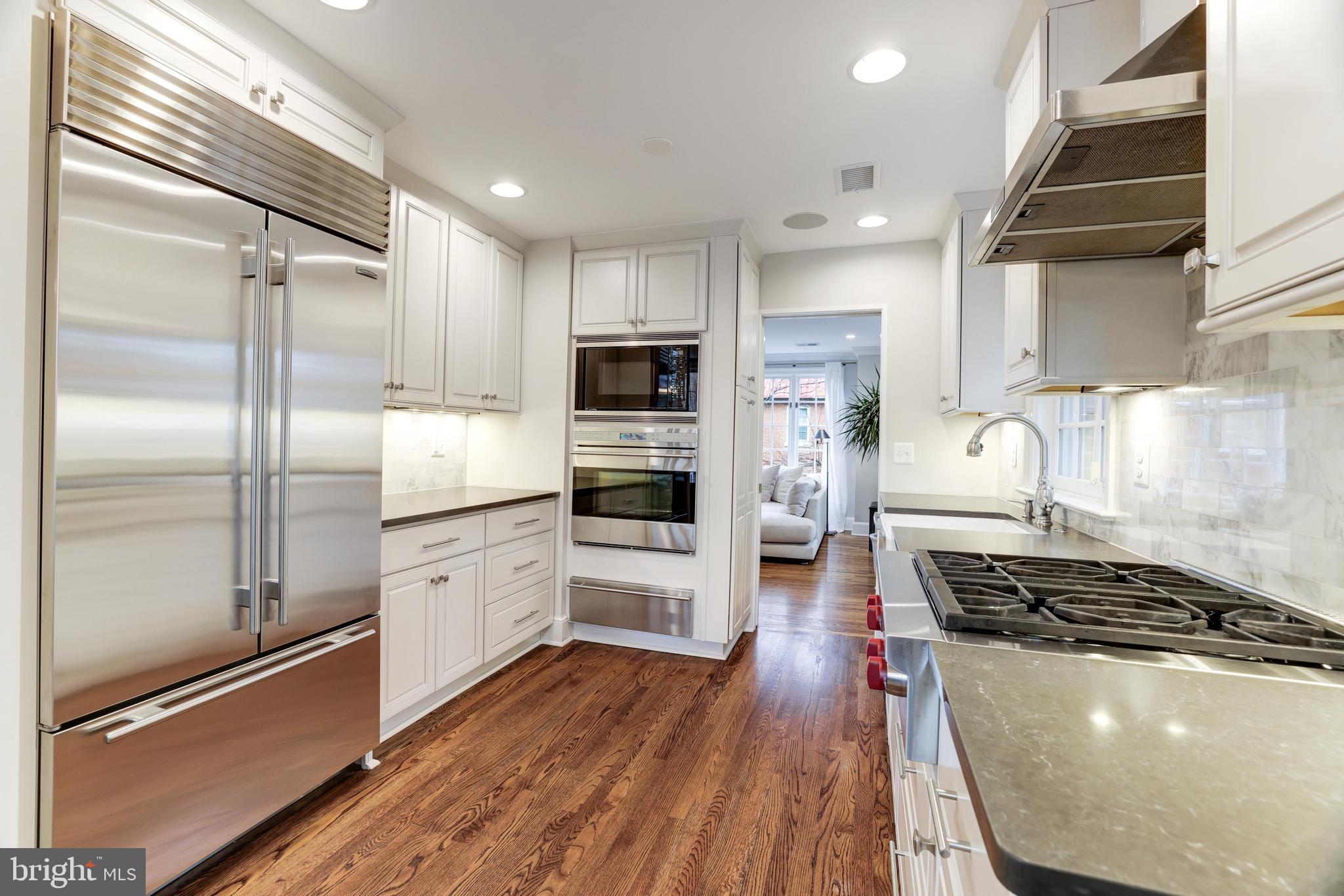 POMMANDER WALK - Residential