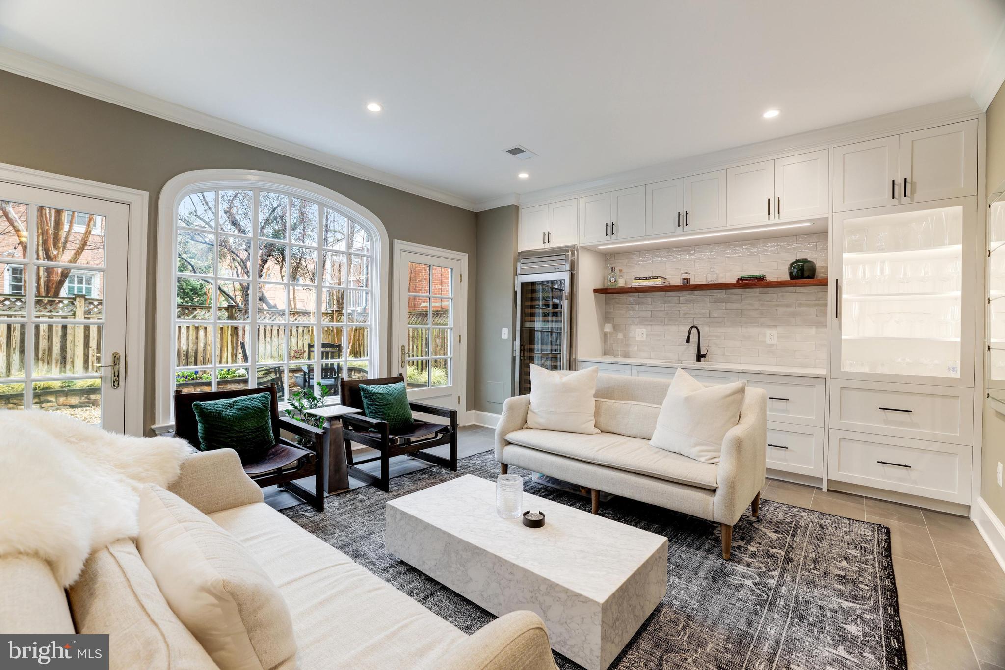 POMMANDER WALK - Residential