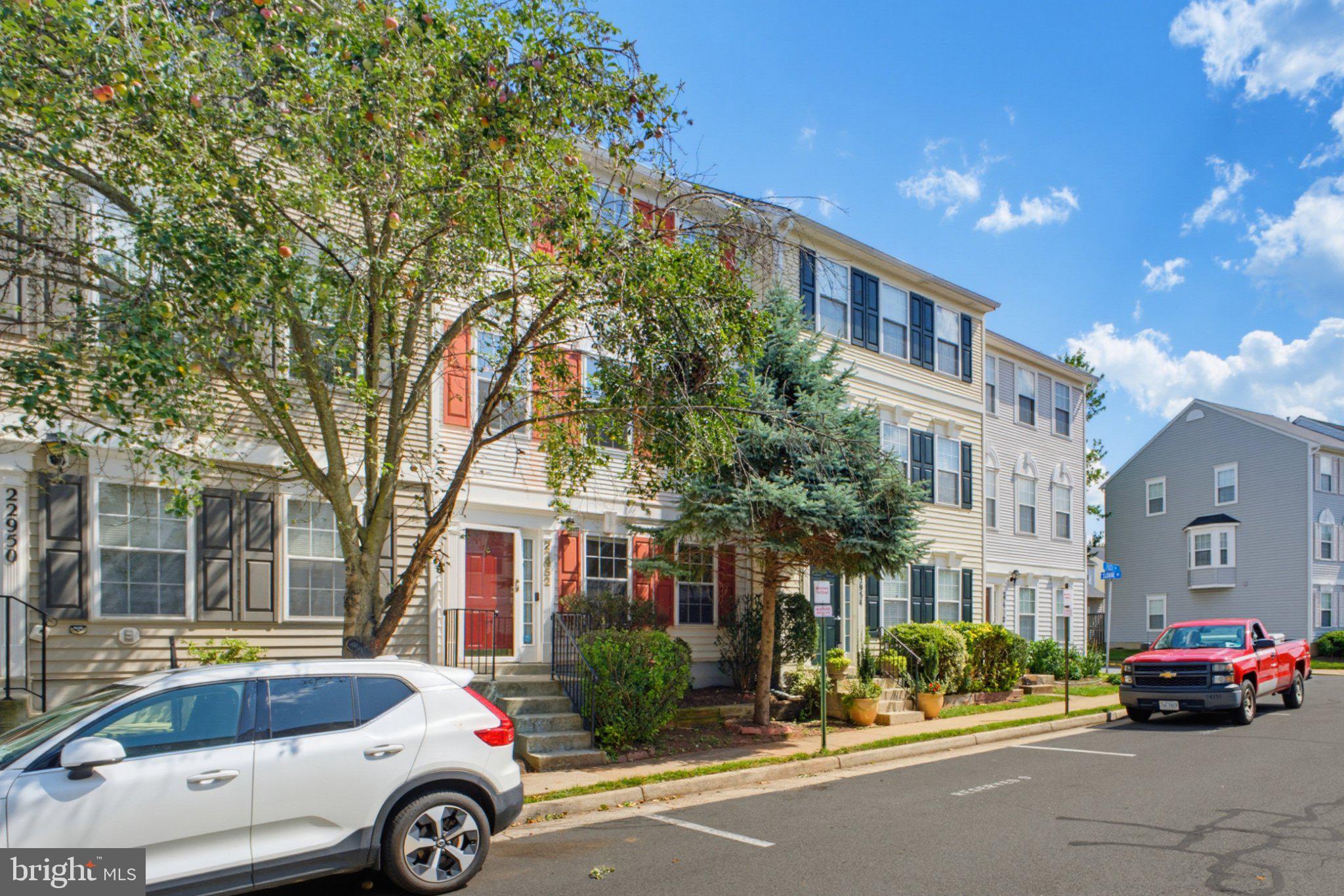 22952 FLEET TERRACE
