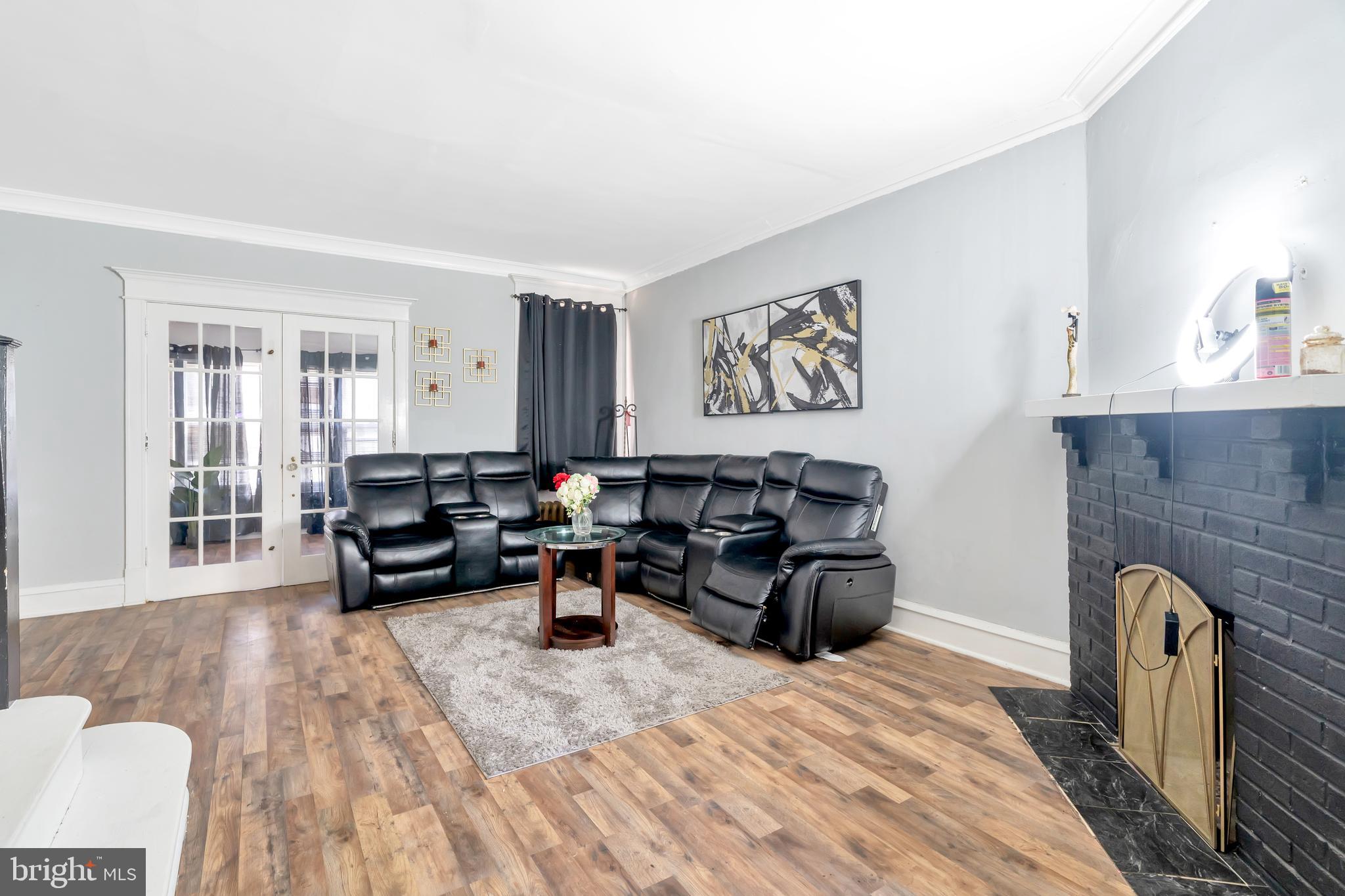 FERN ROCK - Residential