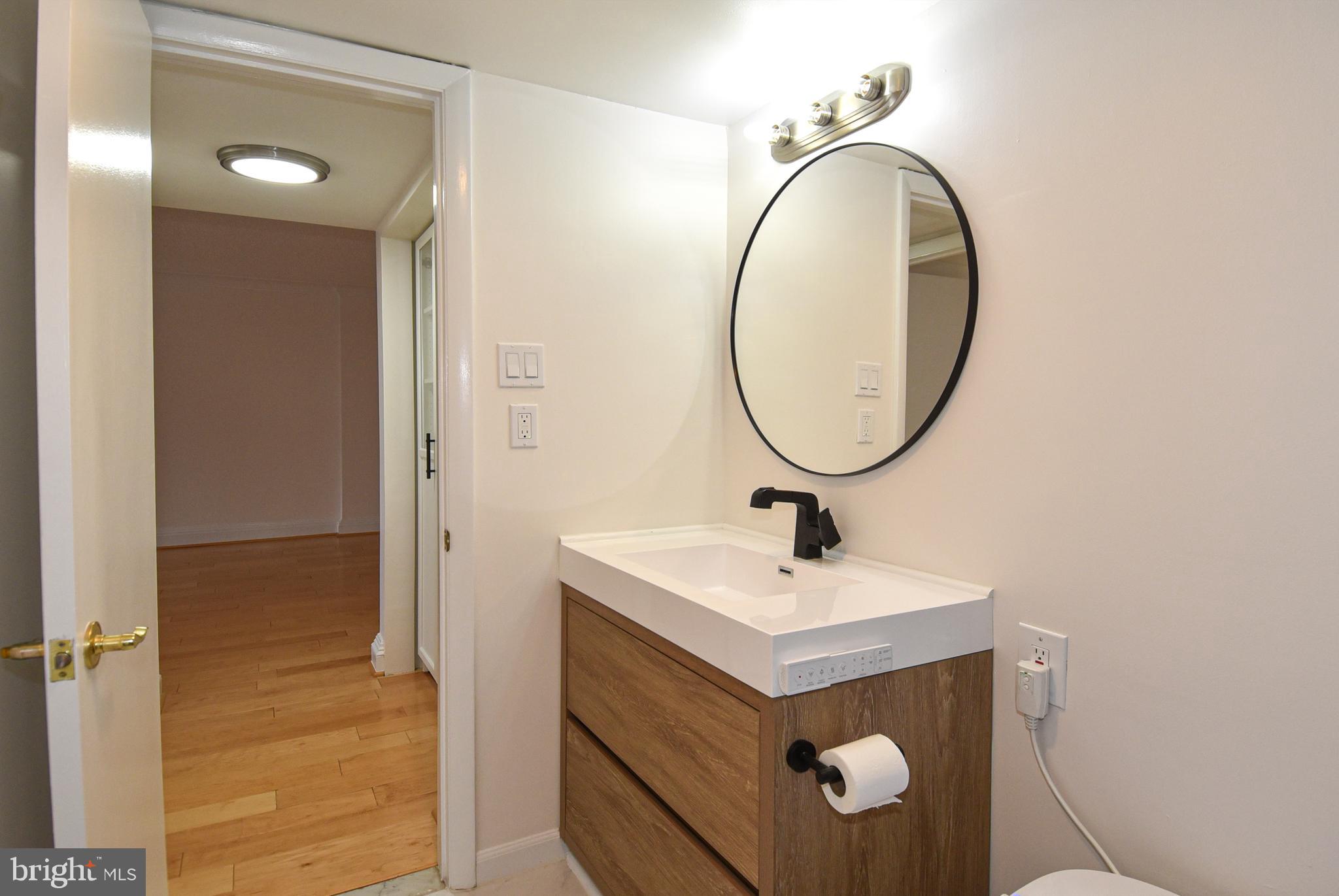 HORIZON HOUSE - Residential Lease