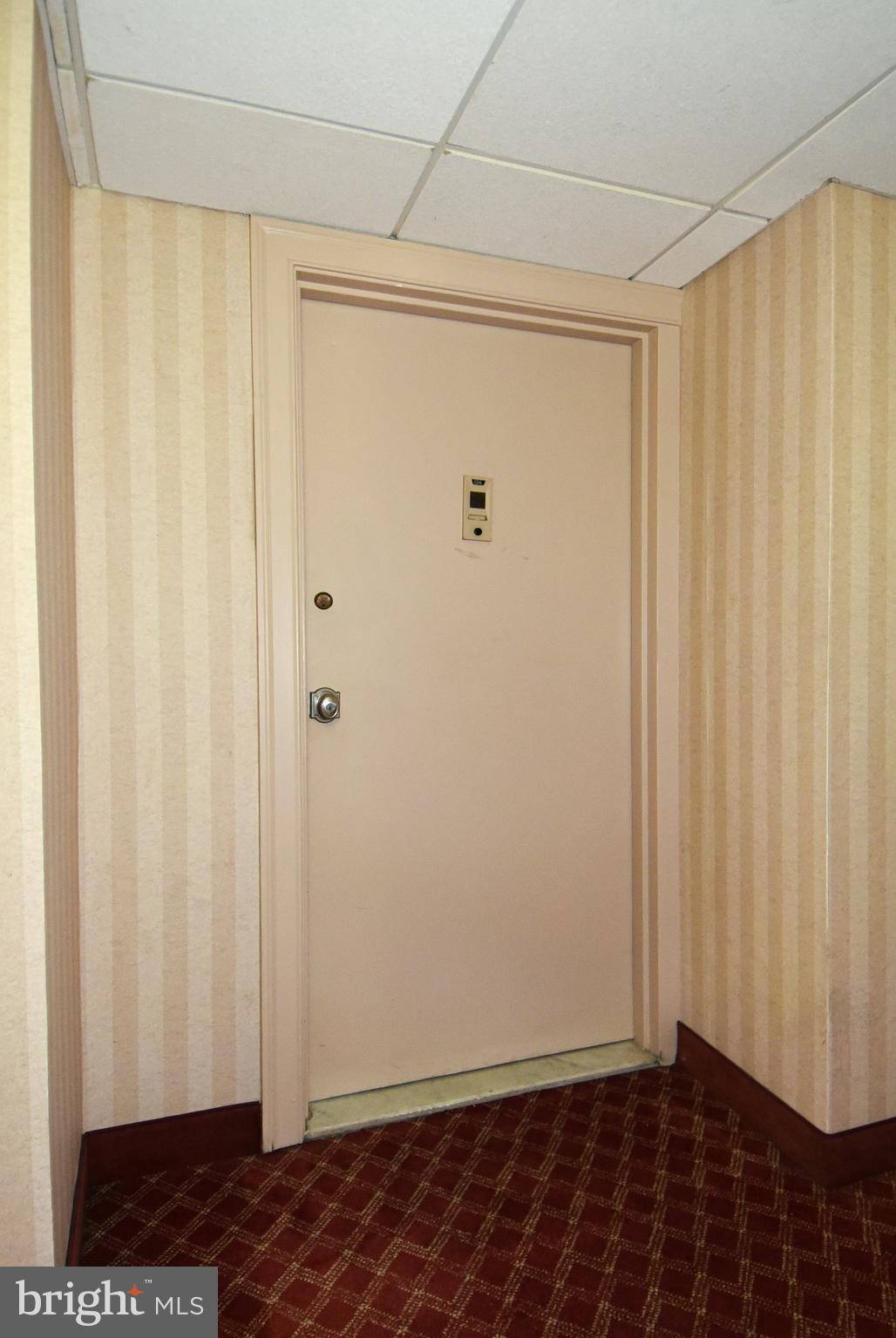 HORIZON HOUSE - Residential Lease