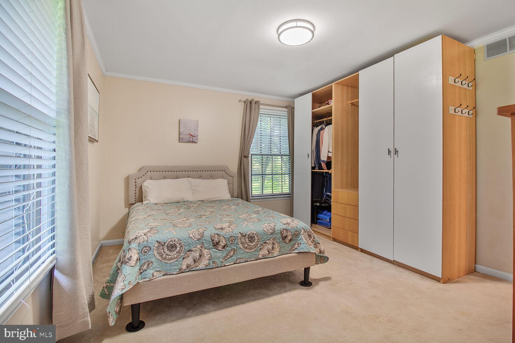 FREEDOM FOREST - Residential