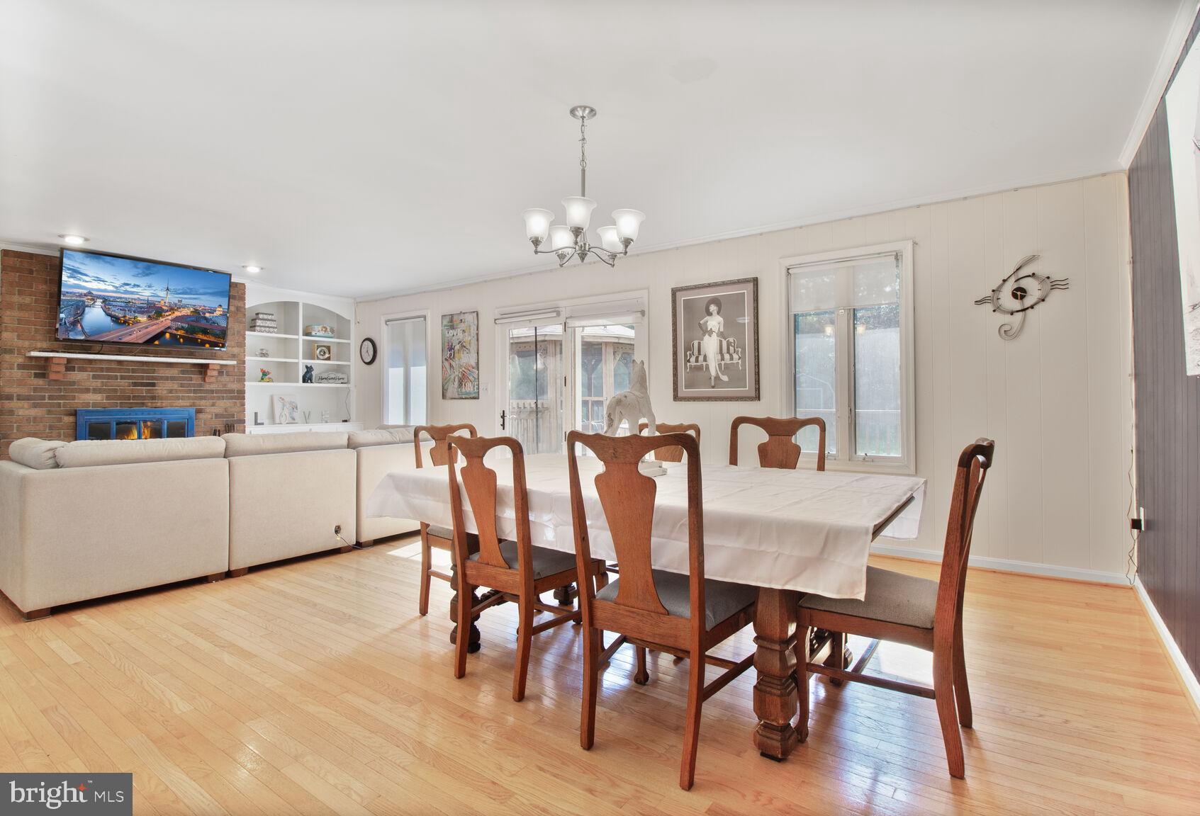 FREEDOM FOREST - Residential