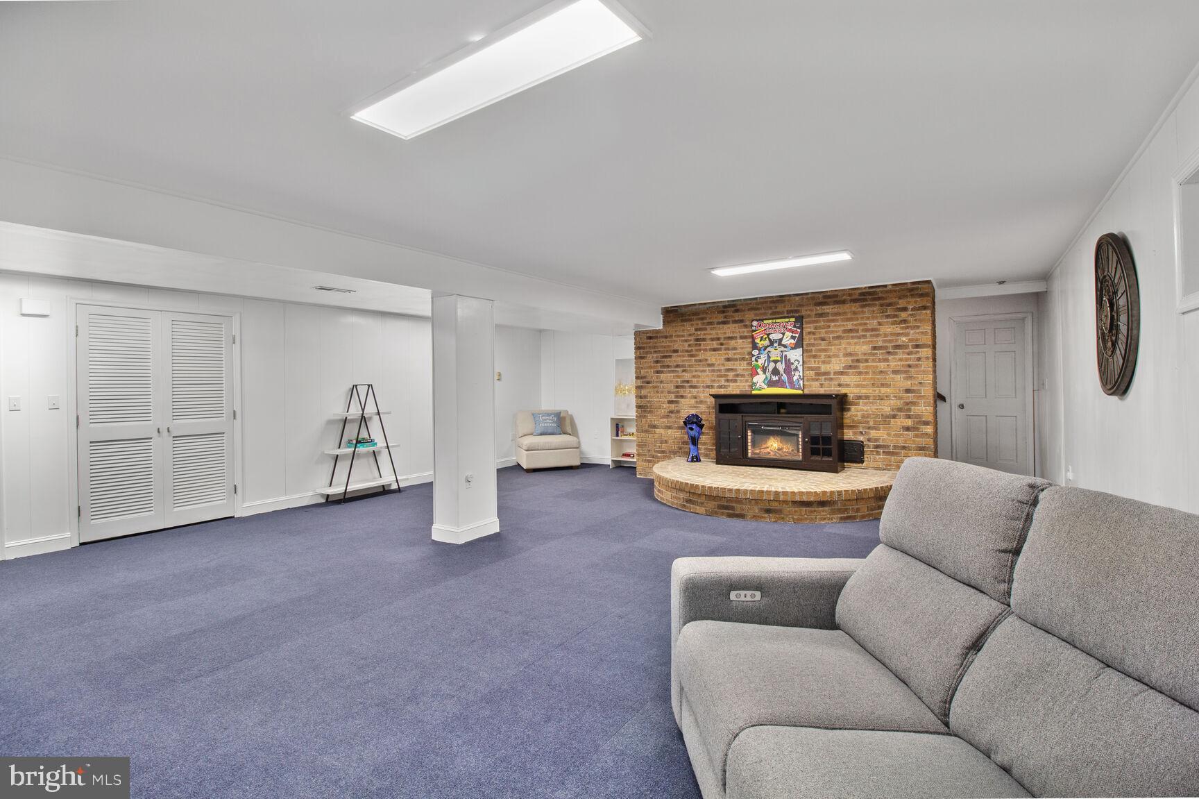 FREEDOM FOREST - Residential