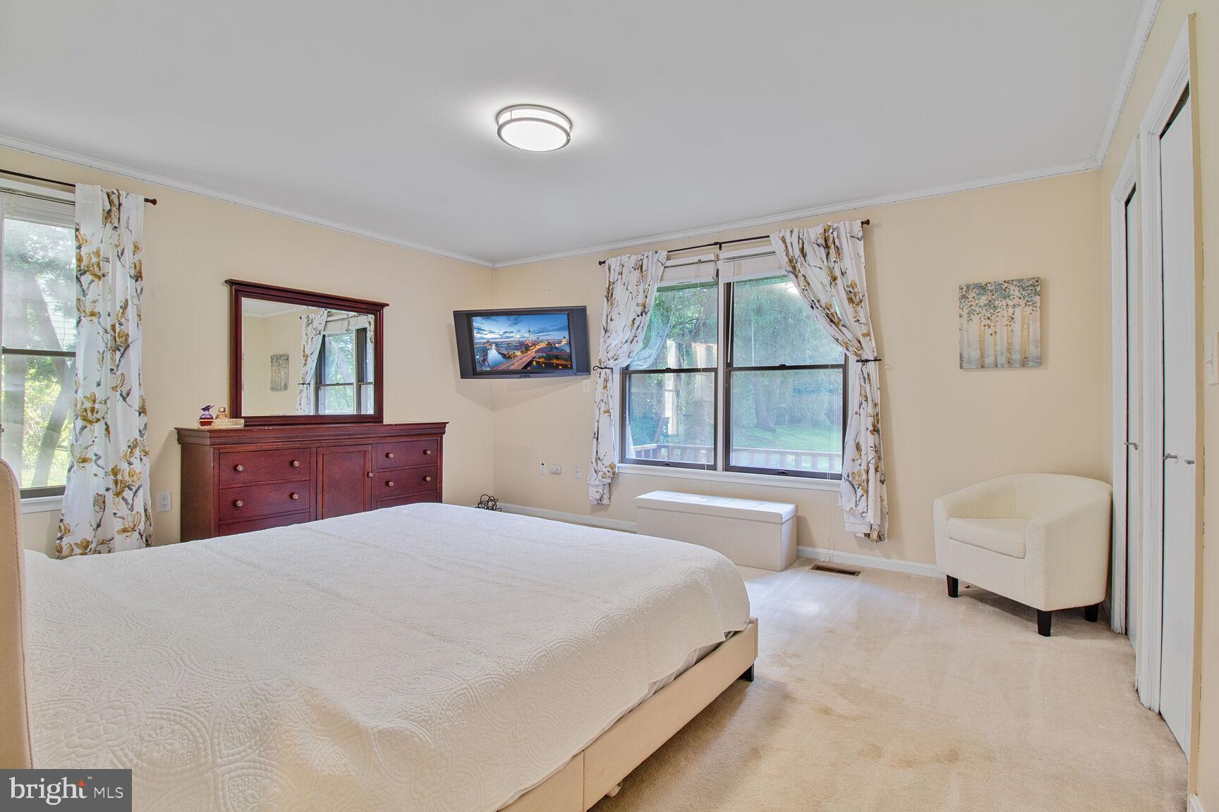 FREEDOM FOREST - Residential