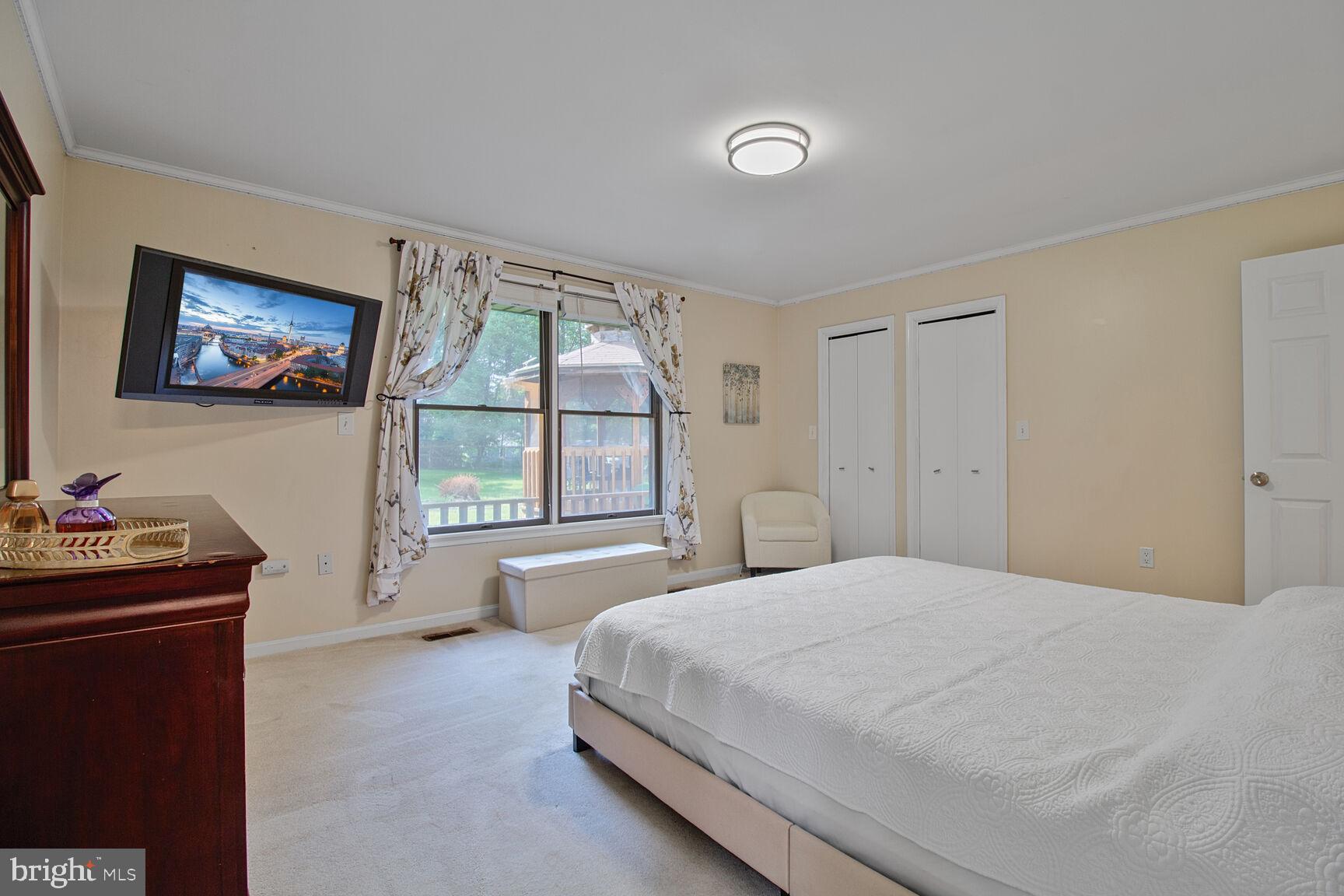 FREEDOM FOREST - Residential