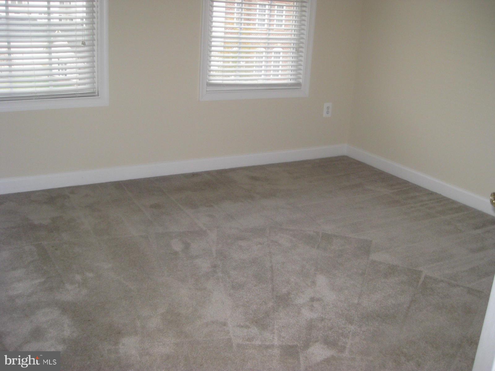 PORT POTOMAC - Residential Lease