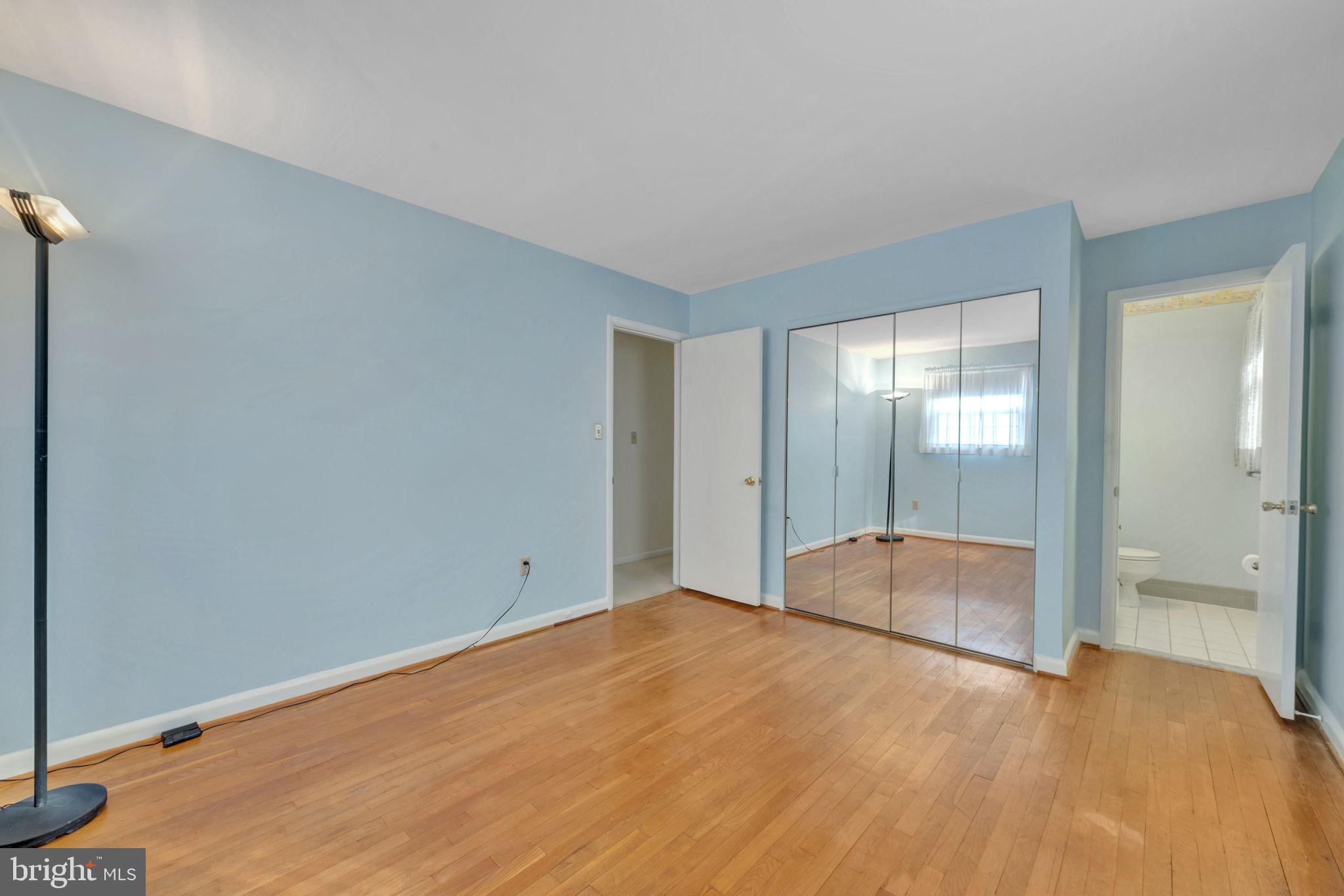 KENSINGTON KNOLLS - Residential