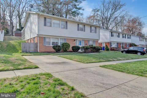 Photo of 11319 Woodson Avenue, KENSINGTON, MD 20895 (MLS # MDMC2223582)