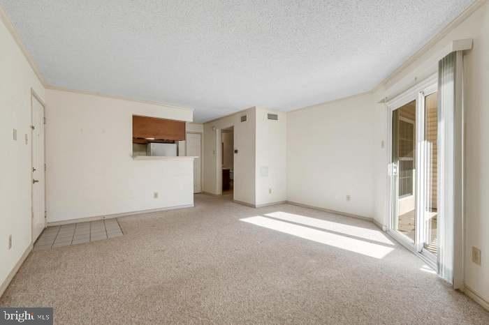 1535 LINCOLN WAY 102