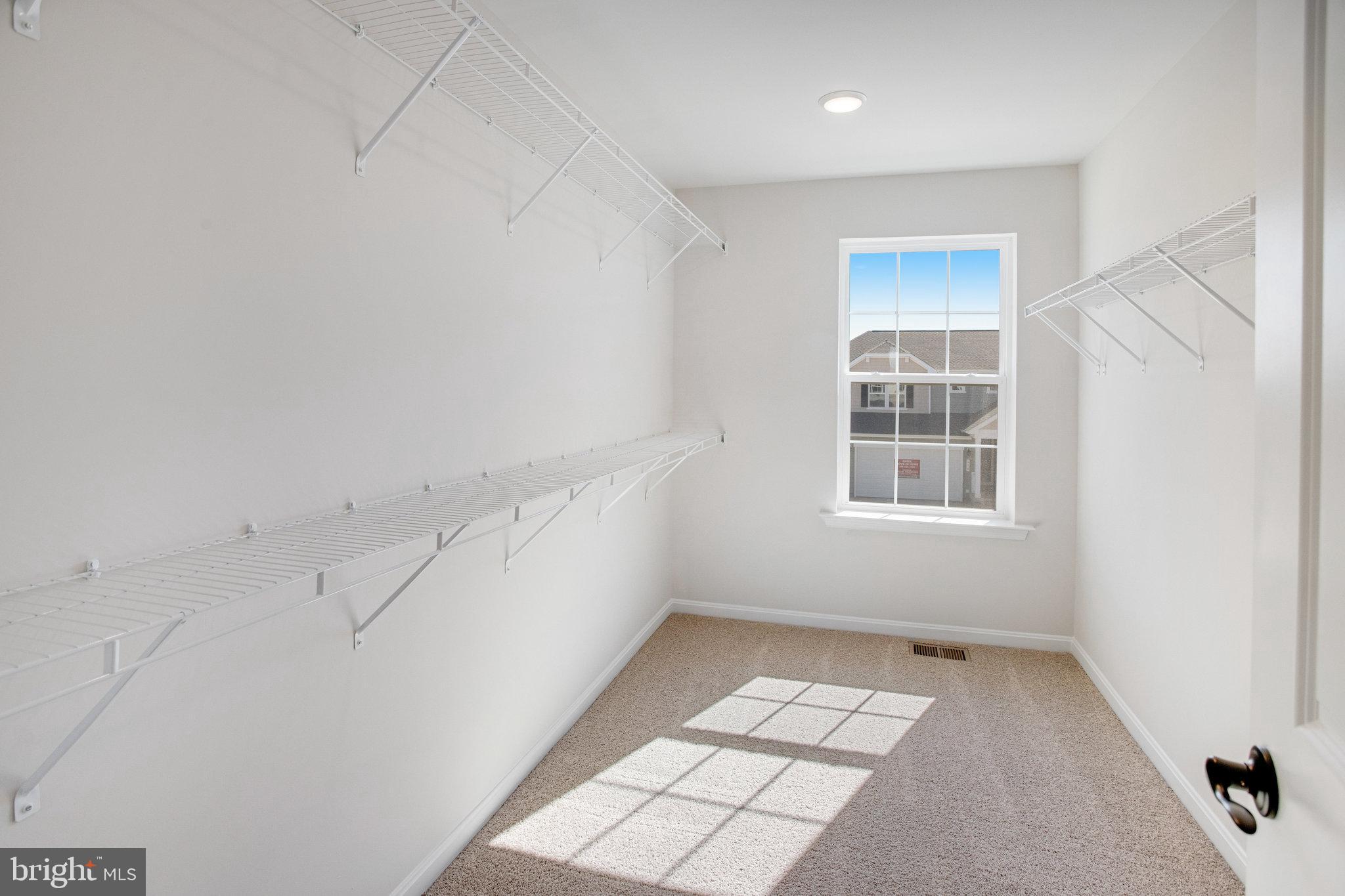 SEASONS AT ROUND MILL MEADOWS - Residential