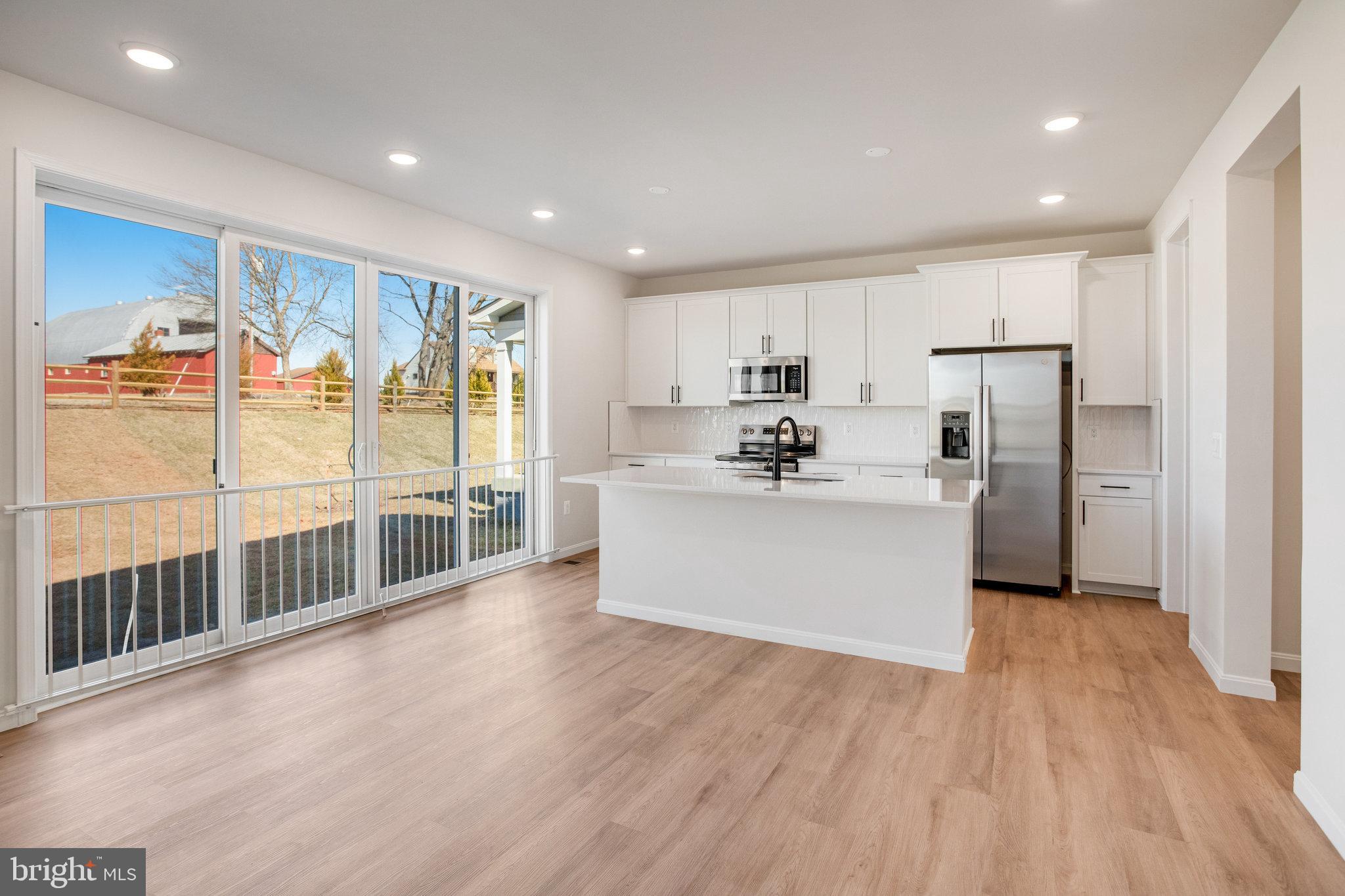 SEASONS AT ROUND MILL MEADOWS - Residential