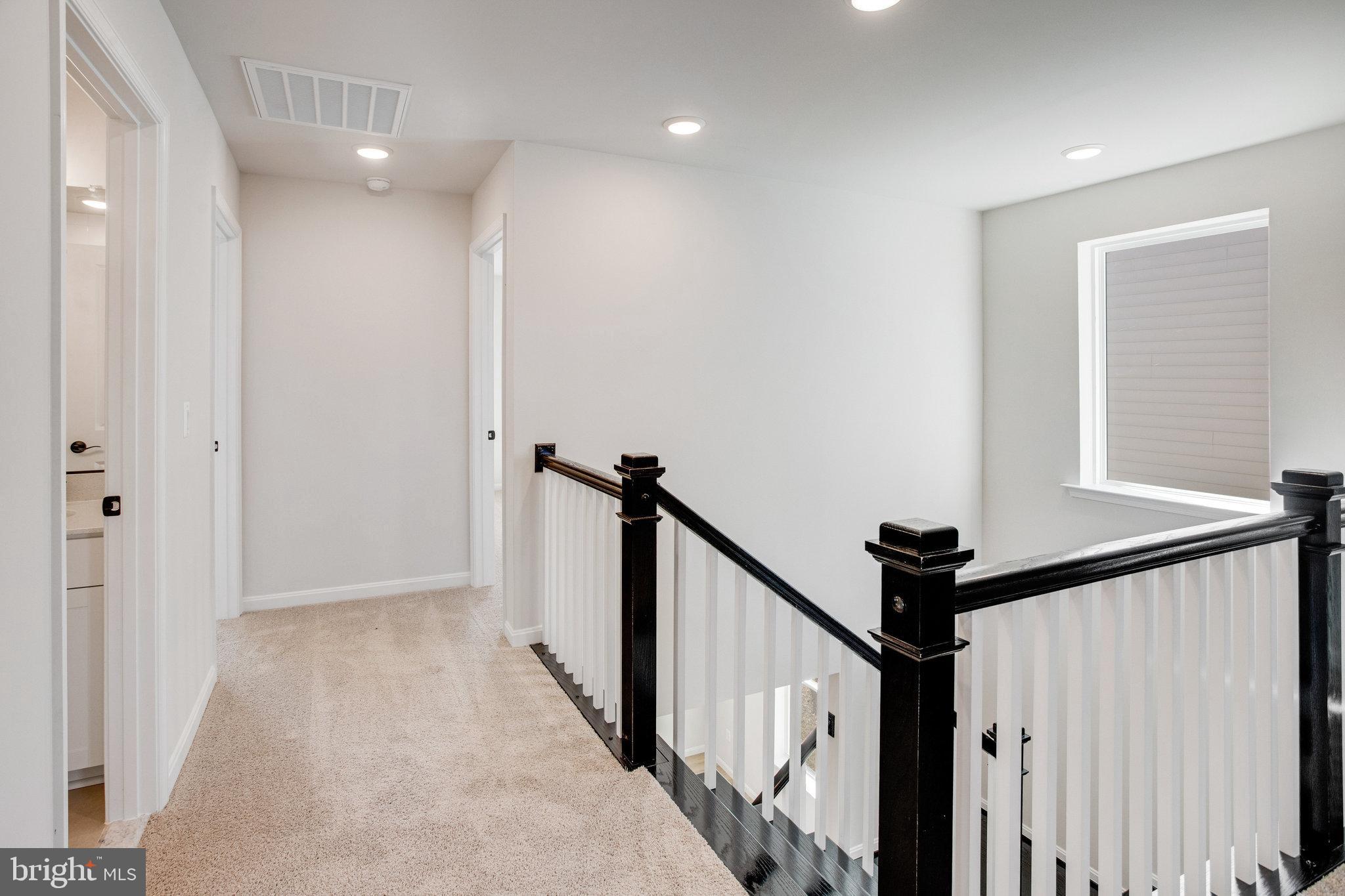 SEASONS AT ROUND MILL MEADOWS - Residential