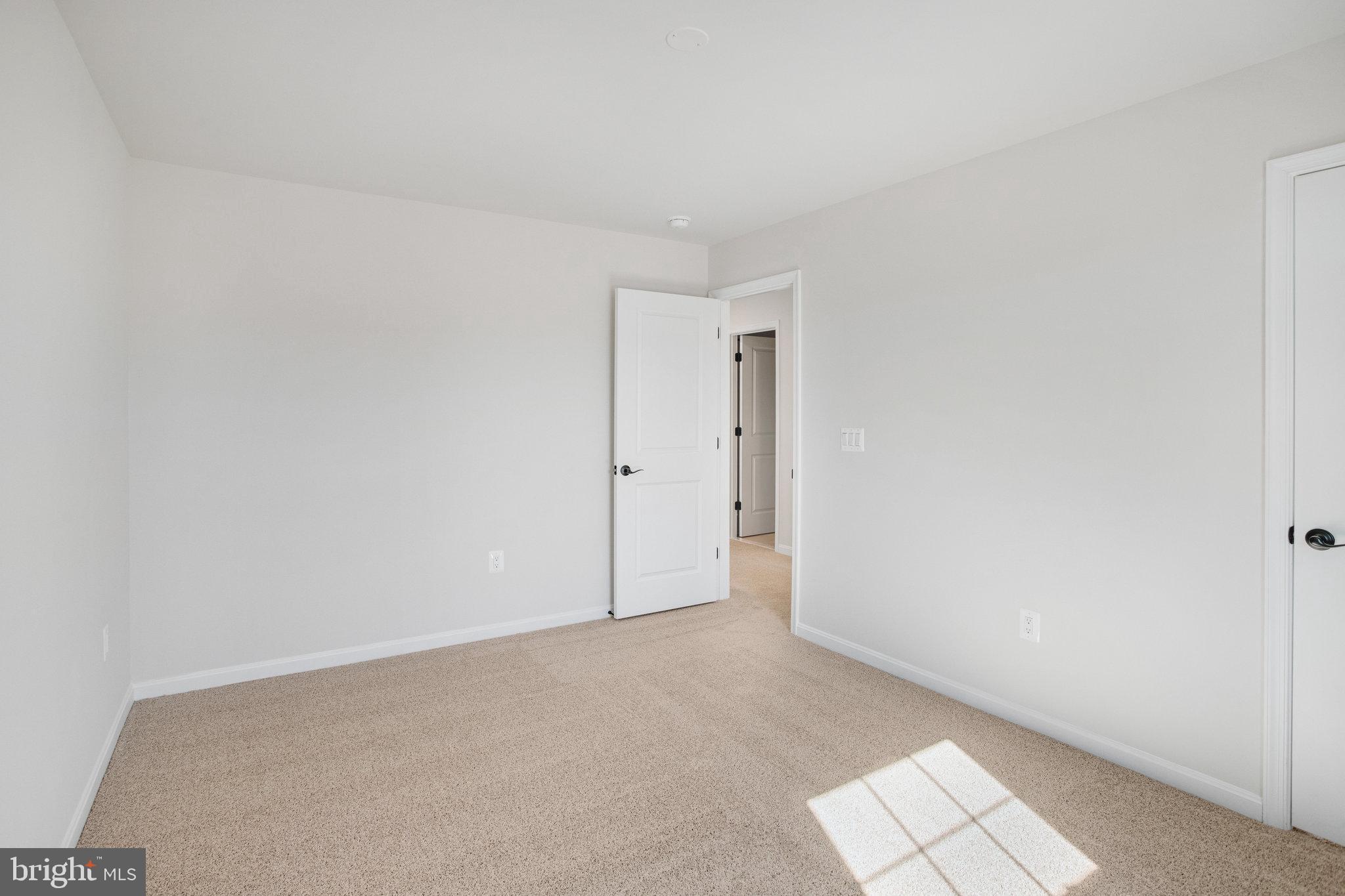 SEASONS AT ROUND MILL MEADOWS - Residential