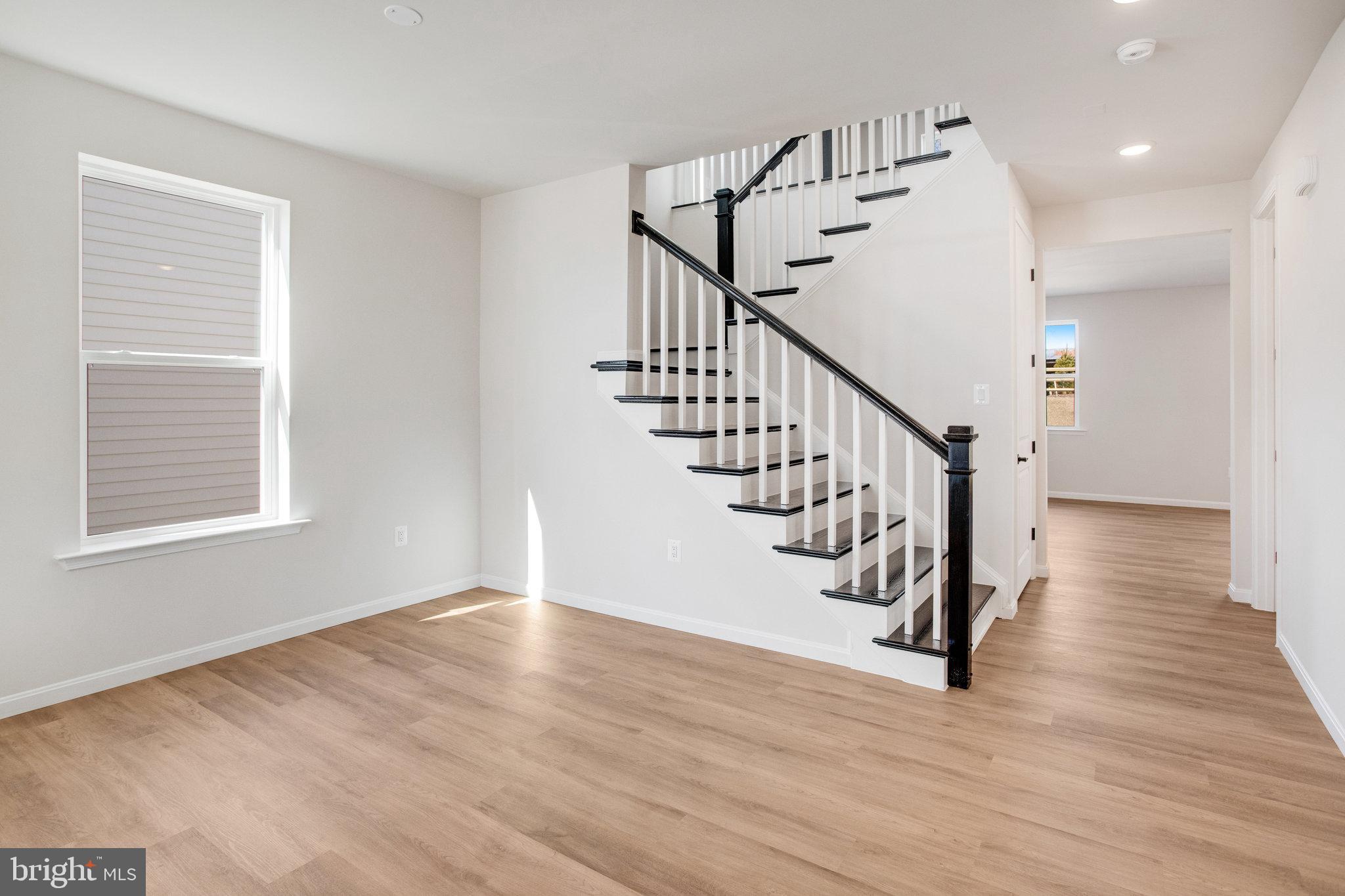 SEASONS AT ROUND MILL MEADOWS - Residential