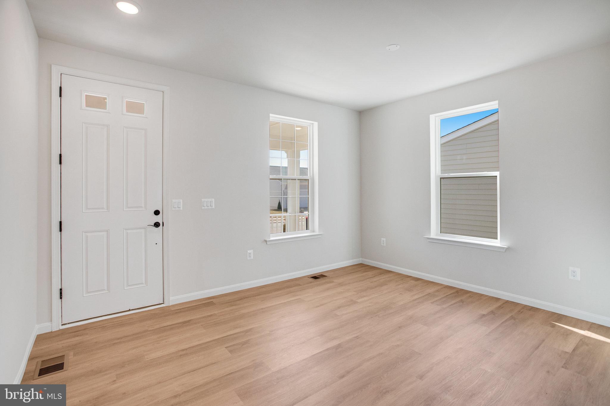 SEASONS AT ROUND MILL MEADOWS - Residential