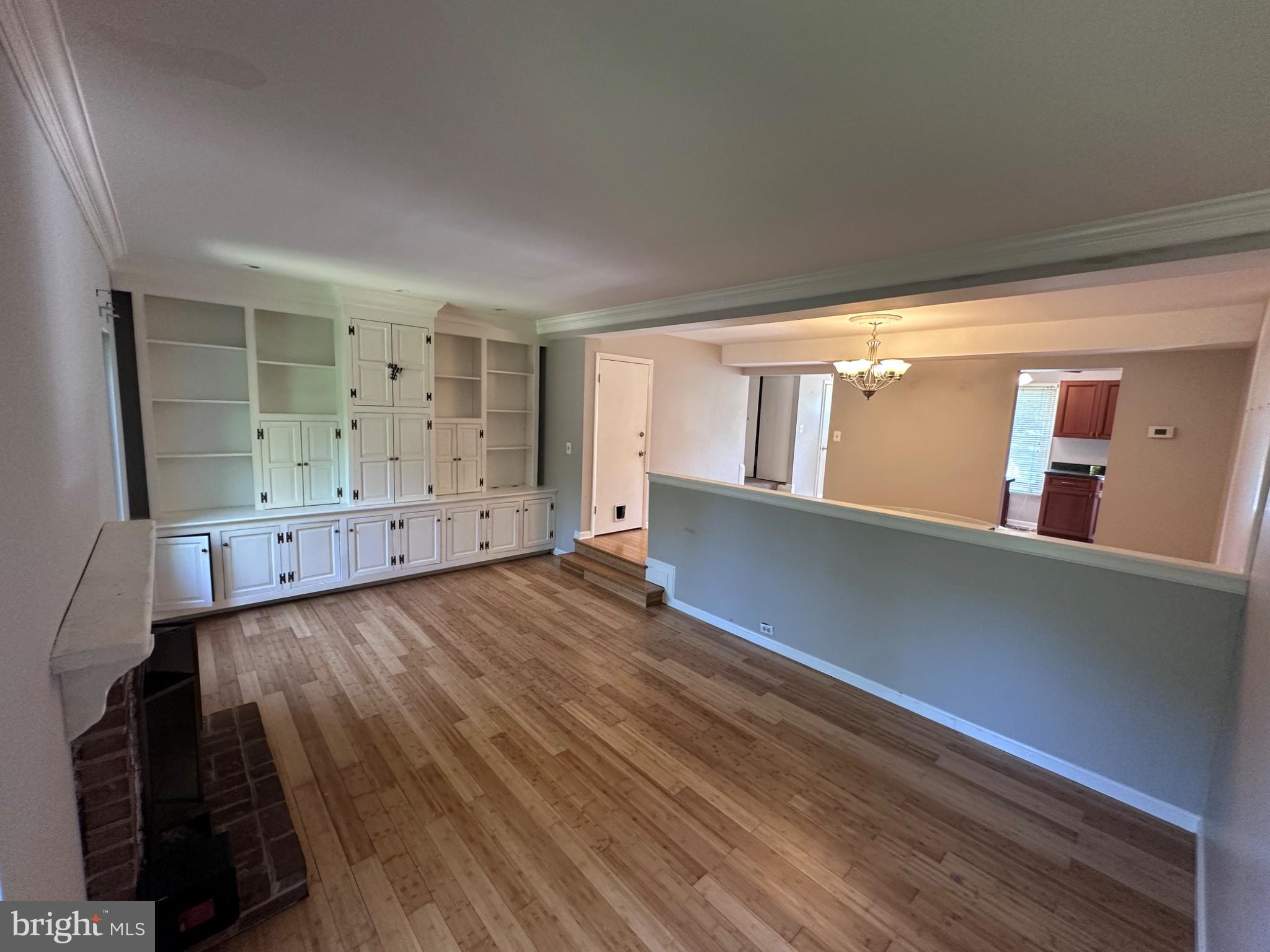 133 BOURBON COURT