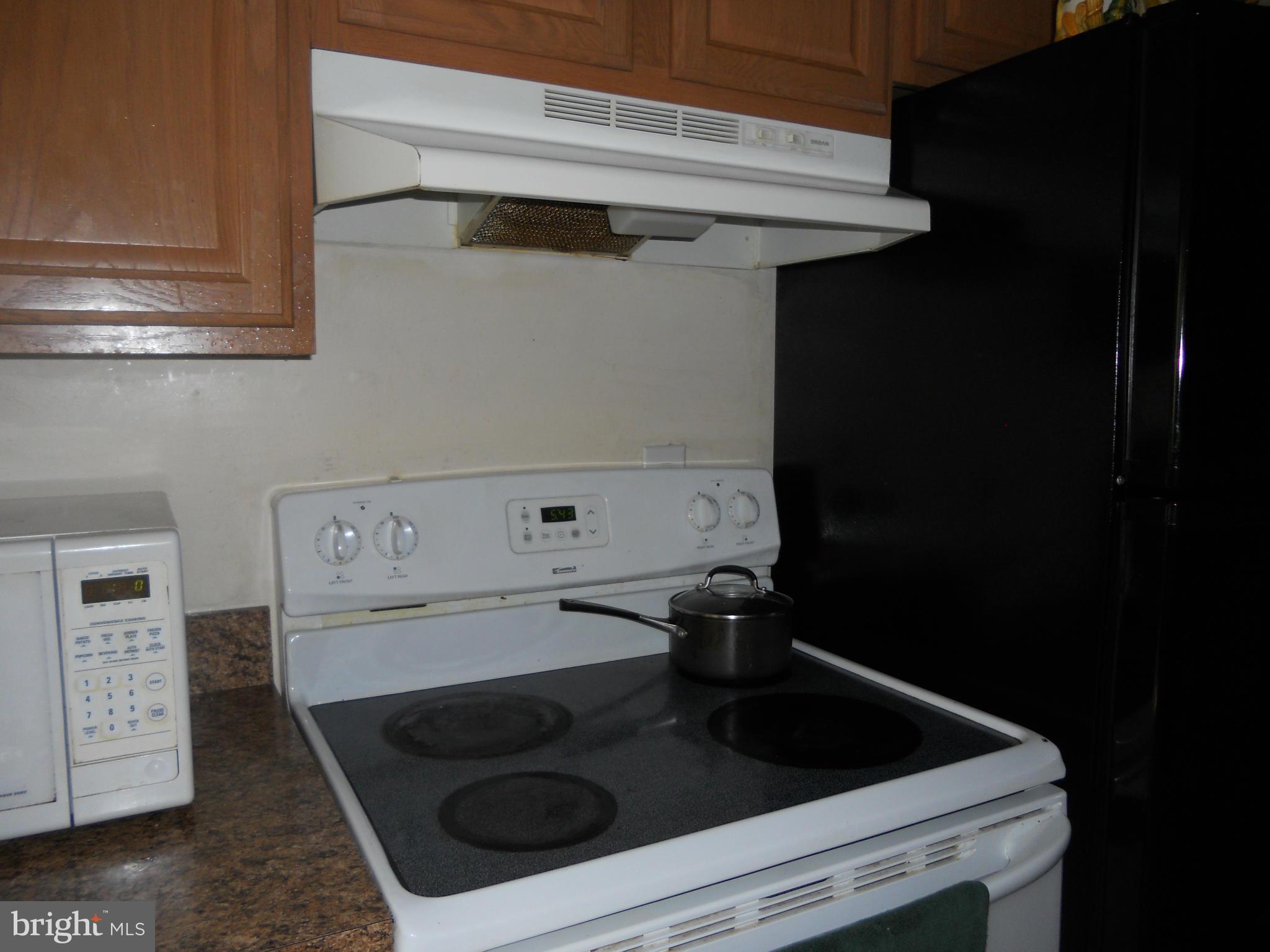 JEFFERSON MEWS - Residential Lease