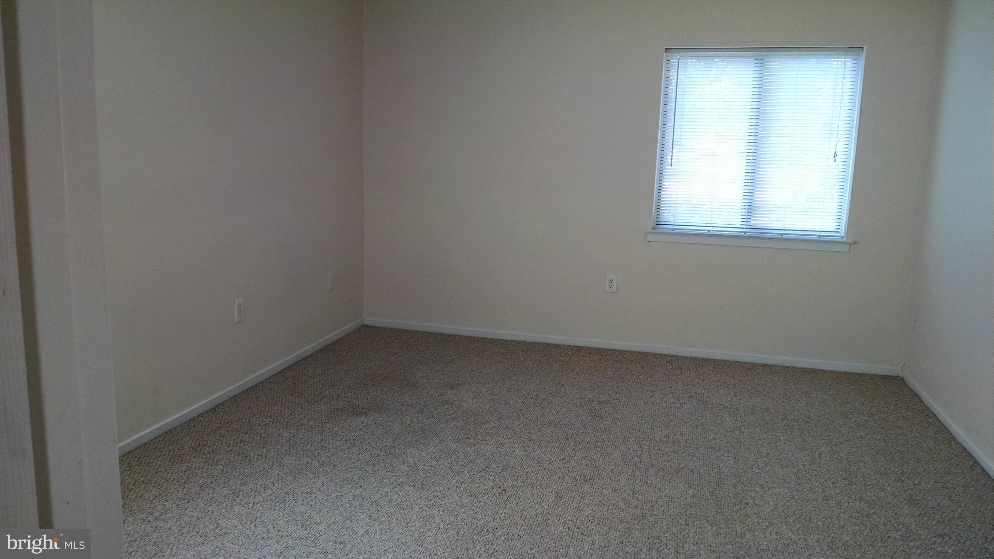 JEFFERSON MEWS - Residential Lease