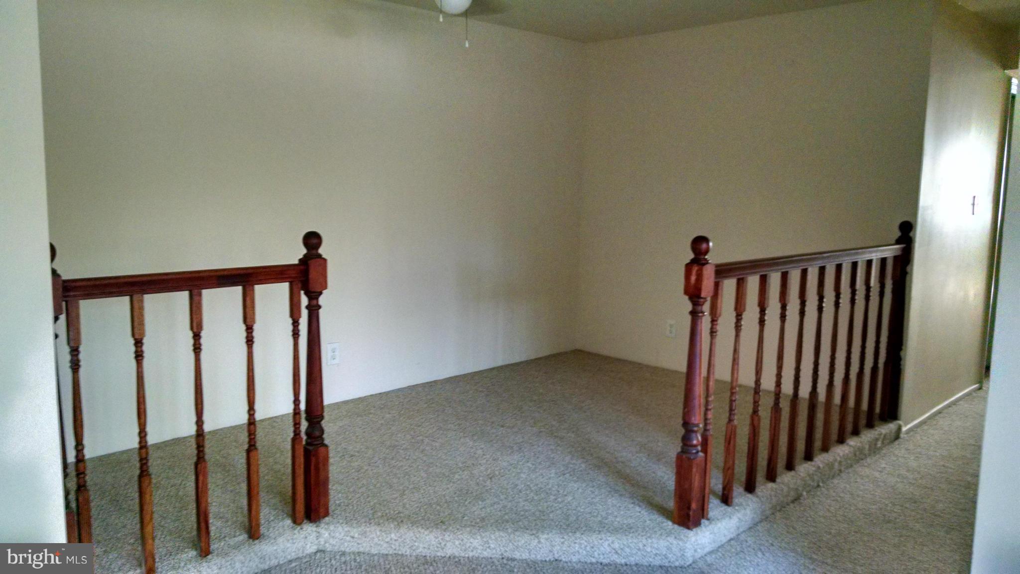 JEFFERSON MEWS - Residential Lease