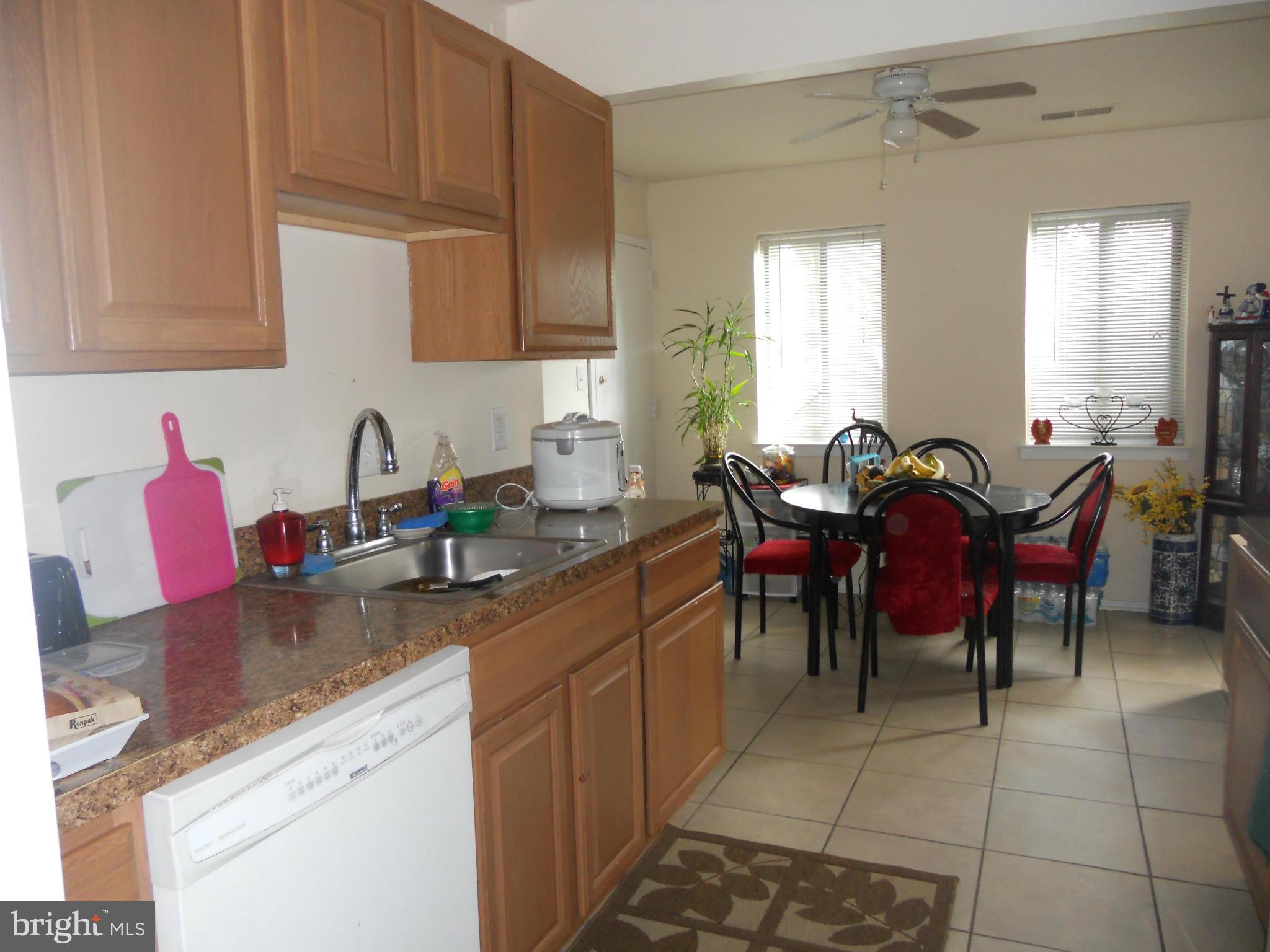 JEFFERSON MEWS - Residential Lease