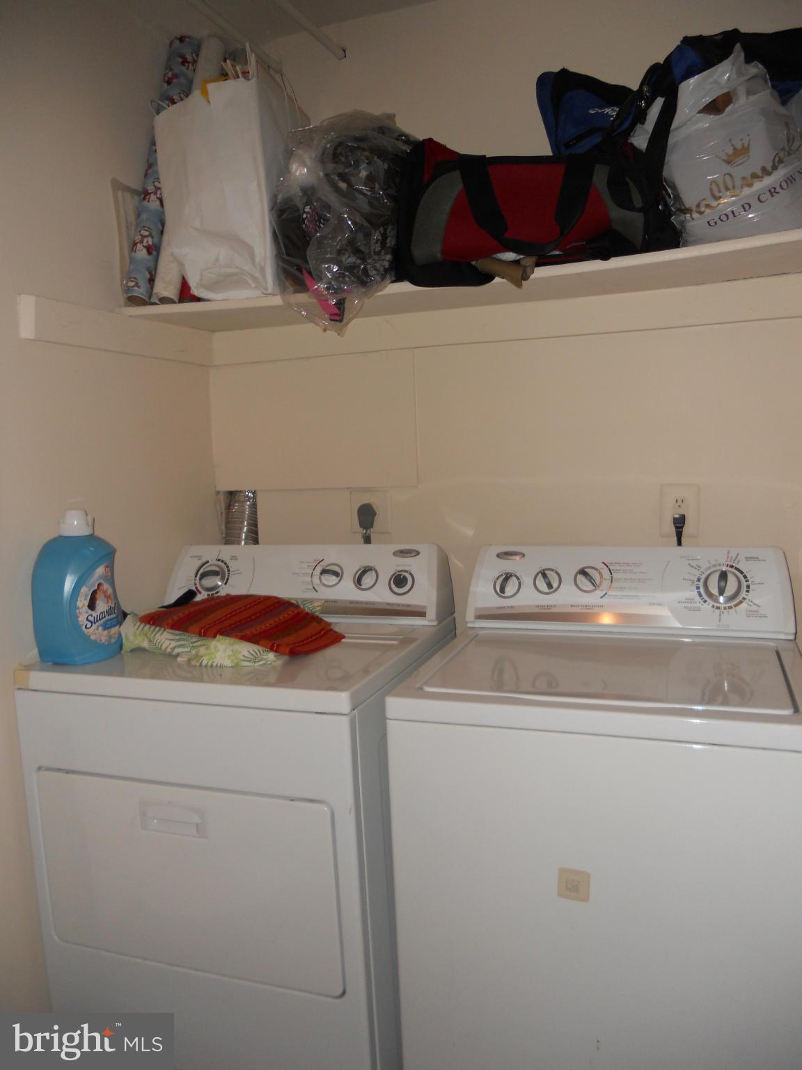 JEFFERSON MEWS - Residential Lease