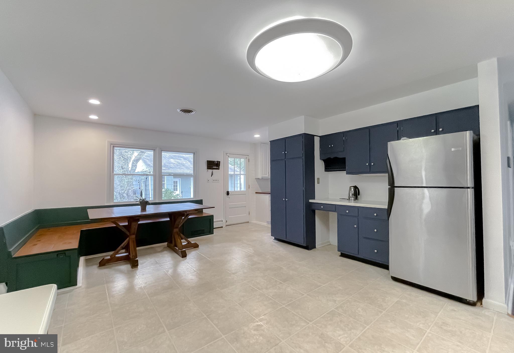 TUDOR PARK - Residential