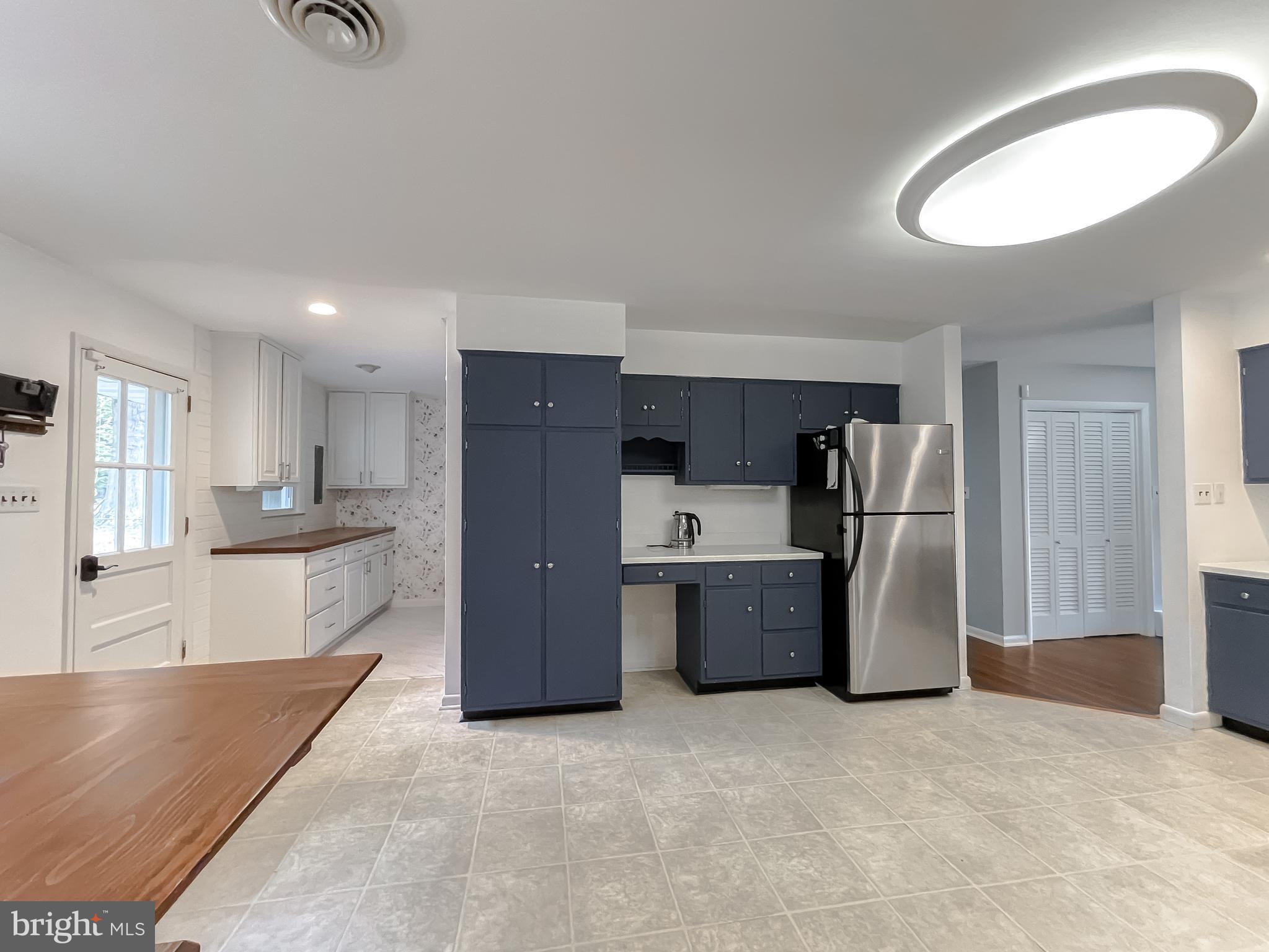 TUDOR PARK - Residential