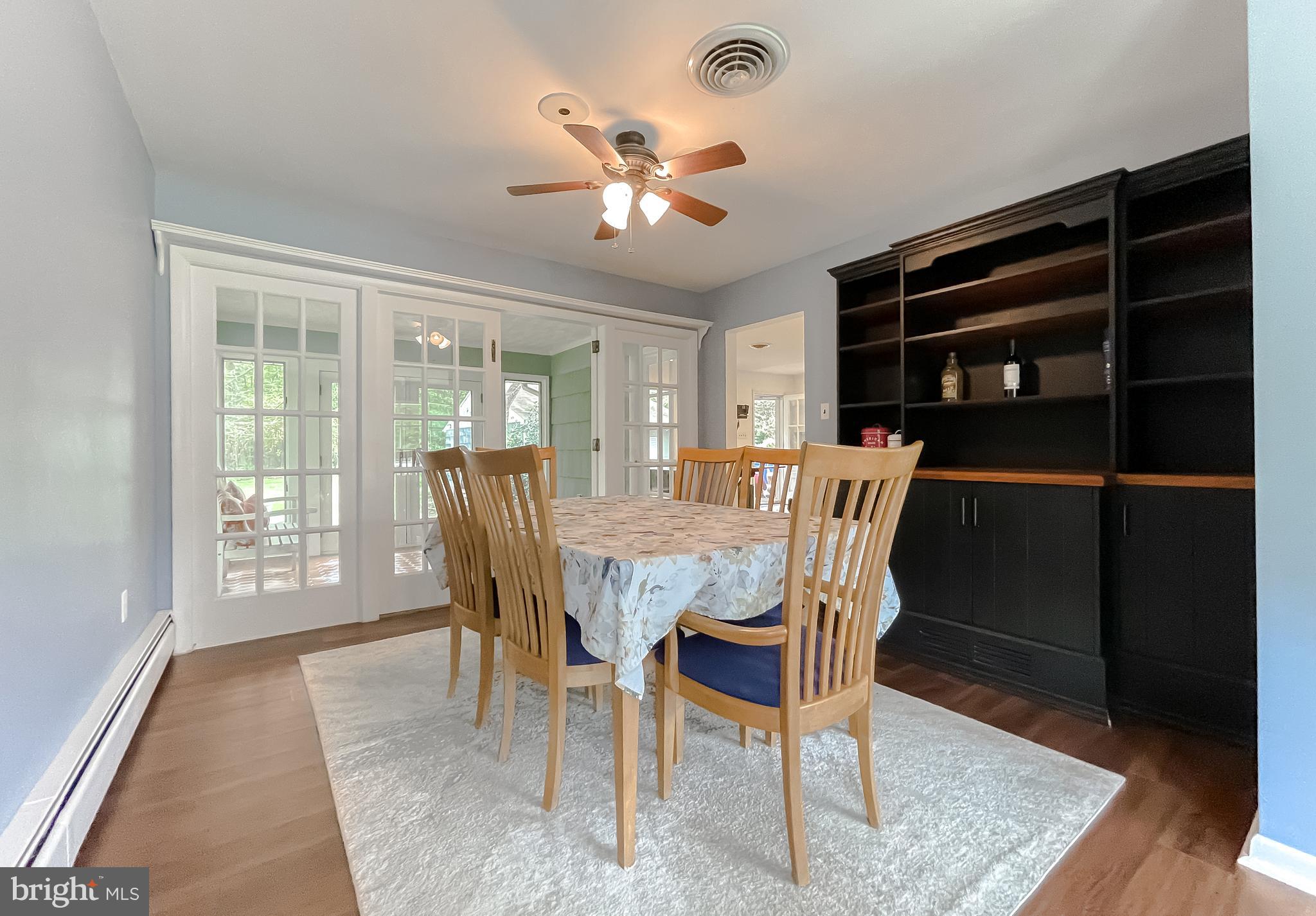 TUDOR PARK - Residential