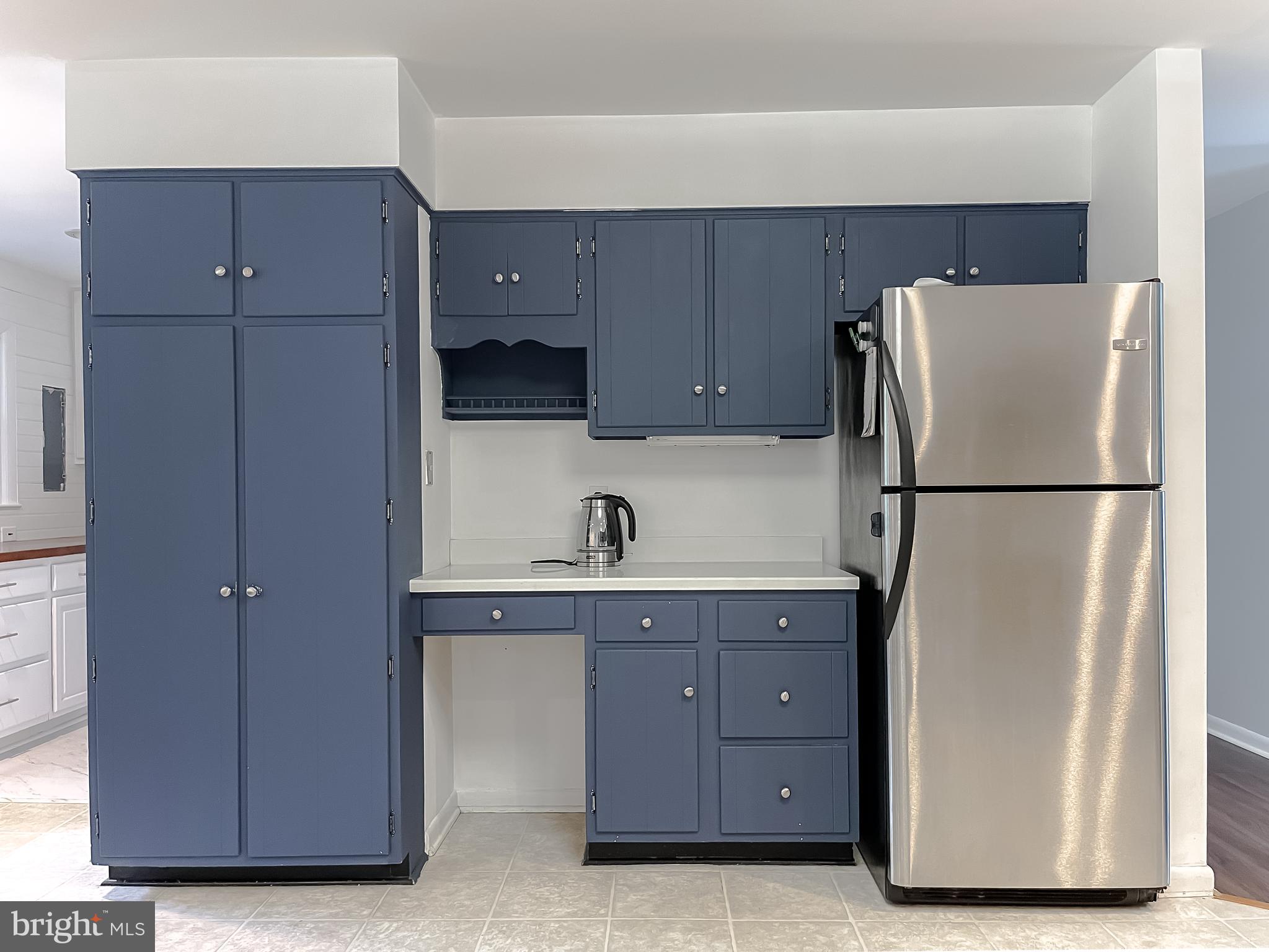 TUDOR PARK - Residential