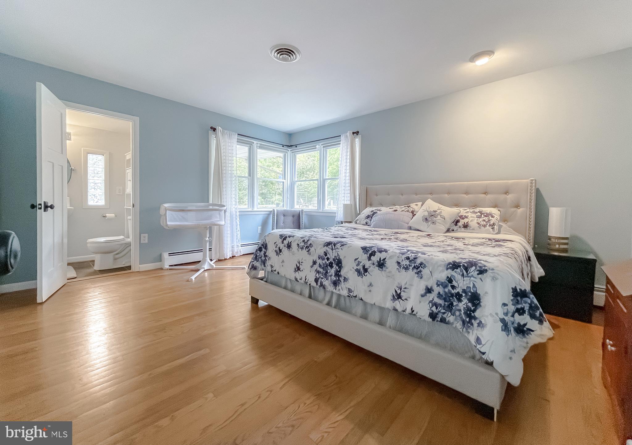 TUDOR PARK - Residential