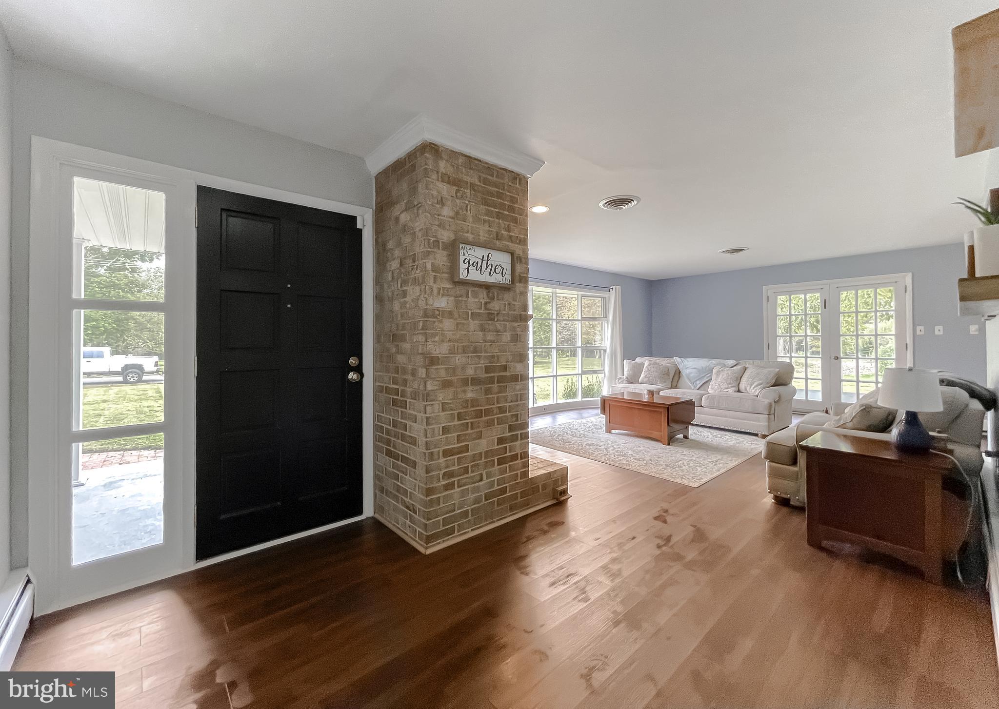 TUDOR PARK - Residential