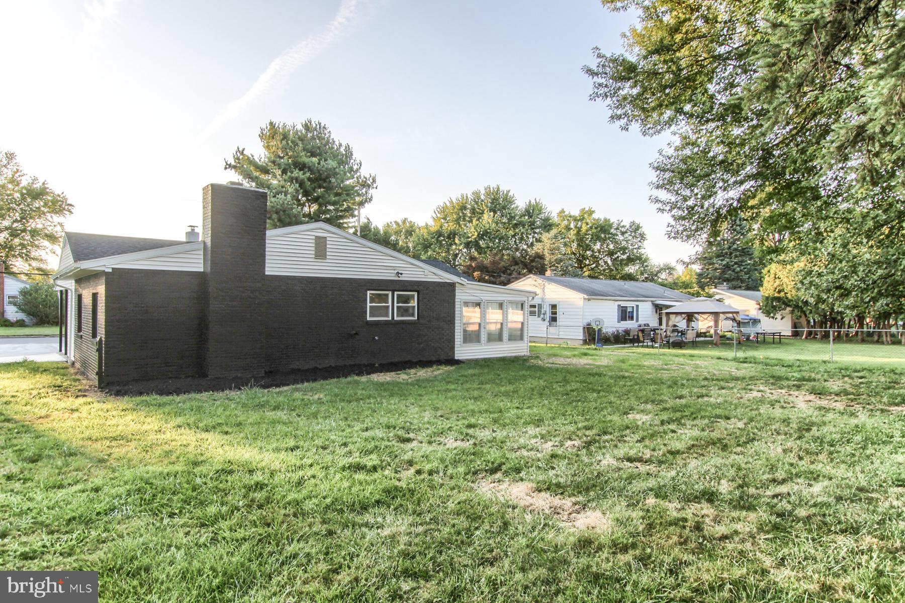 NOLL ACRES - Residential
