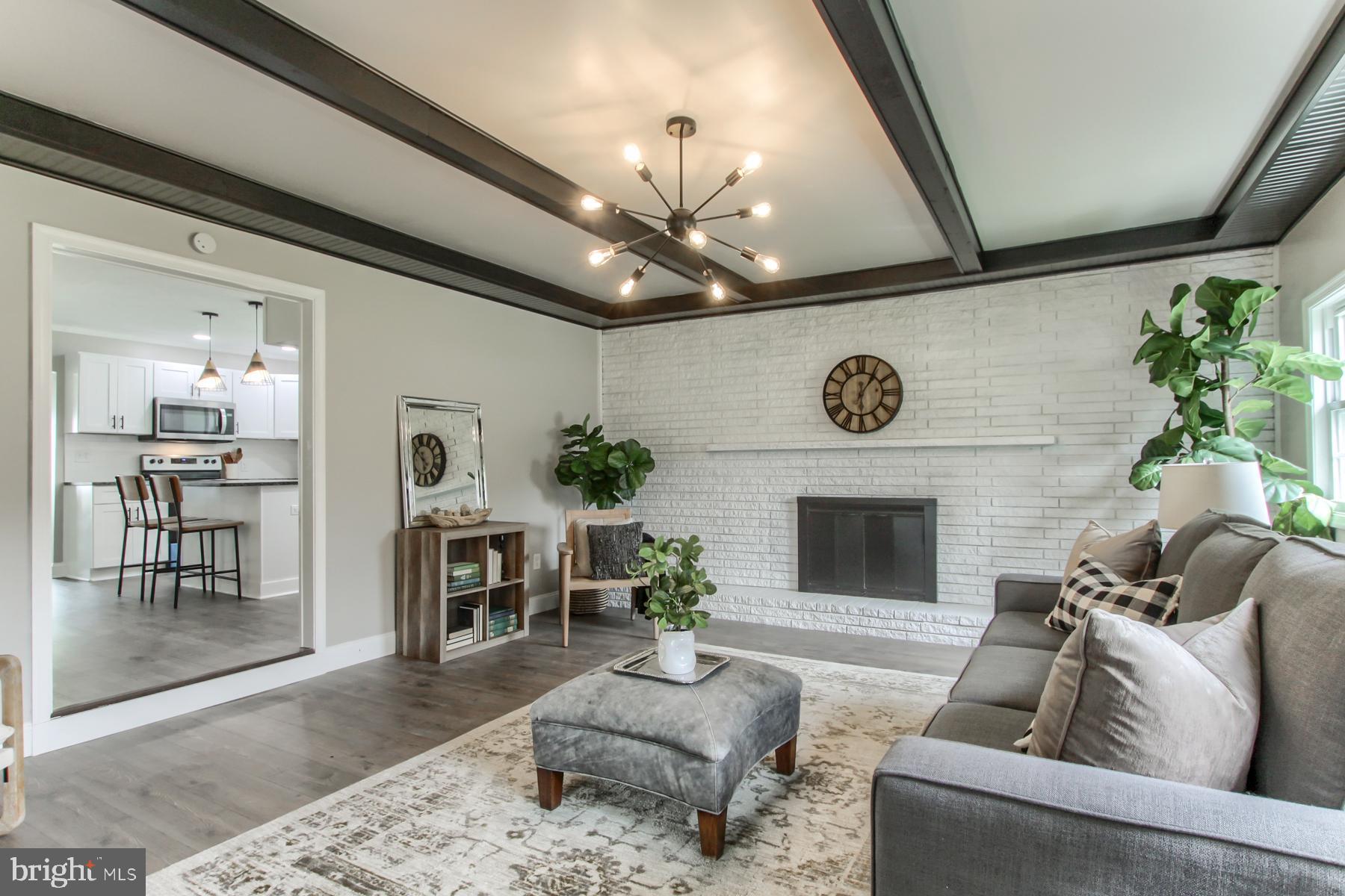 NOLL ACRES - Residential