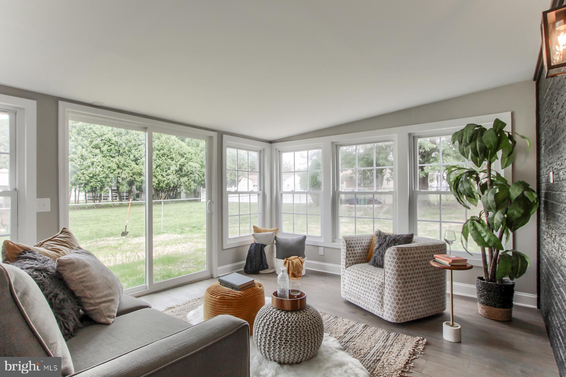 NOLL ACRES - Residential