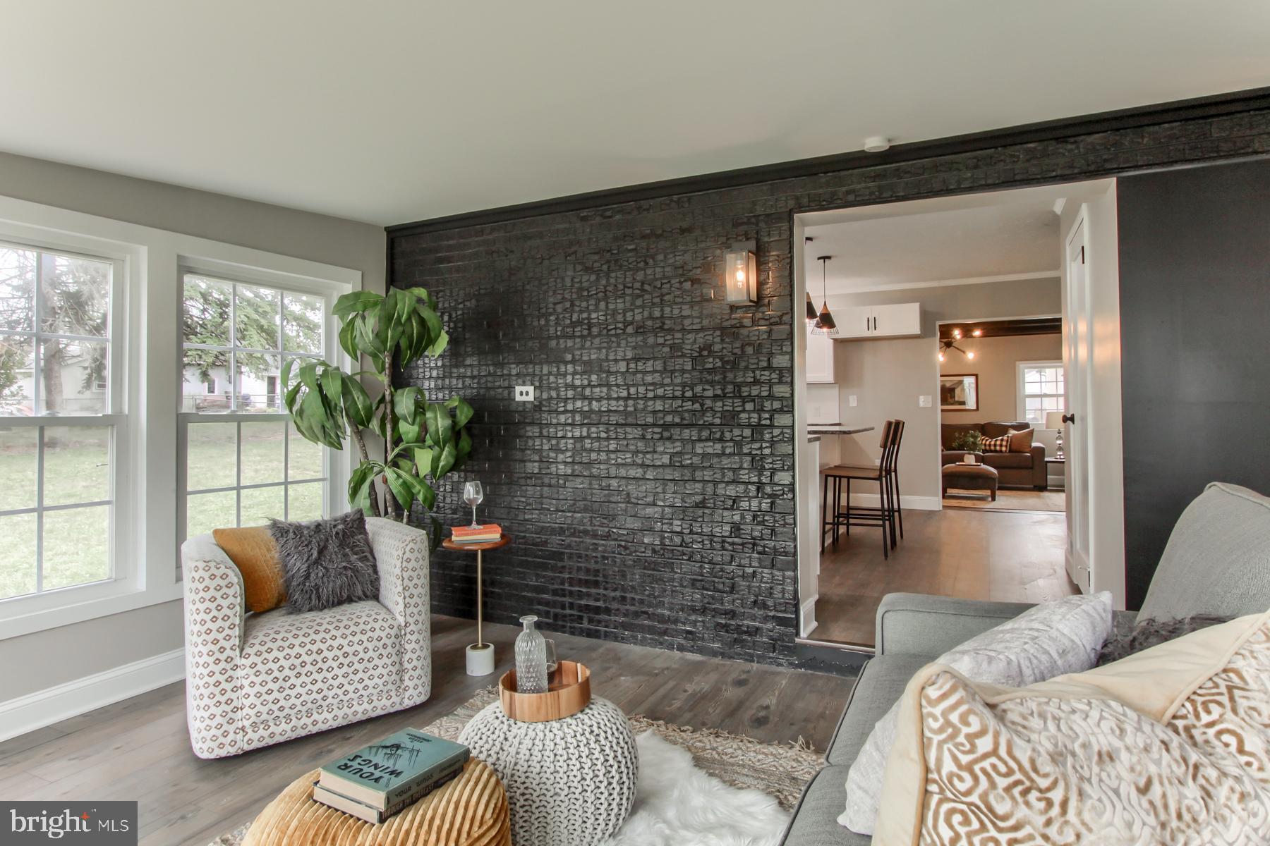 NOLL ACRES - Residential