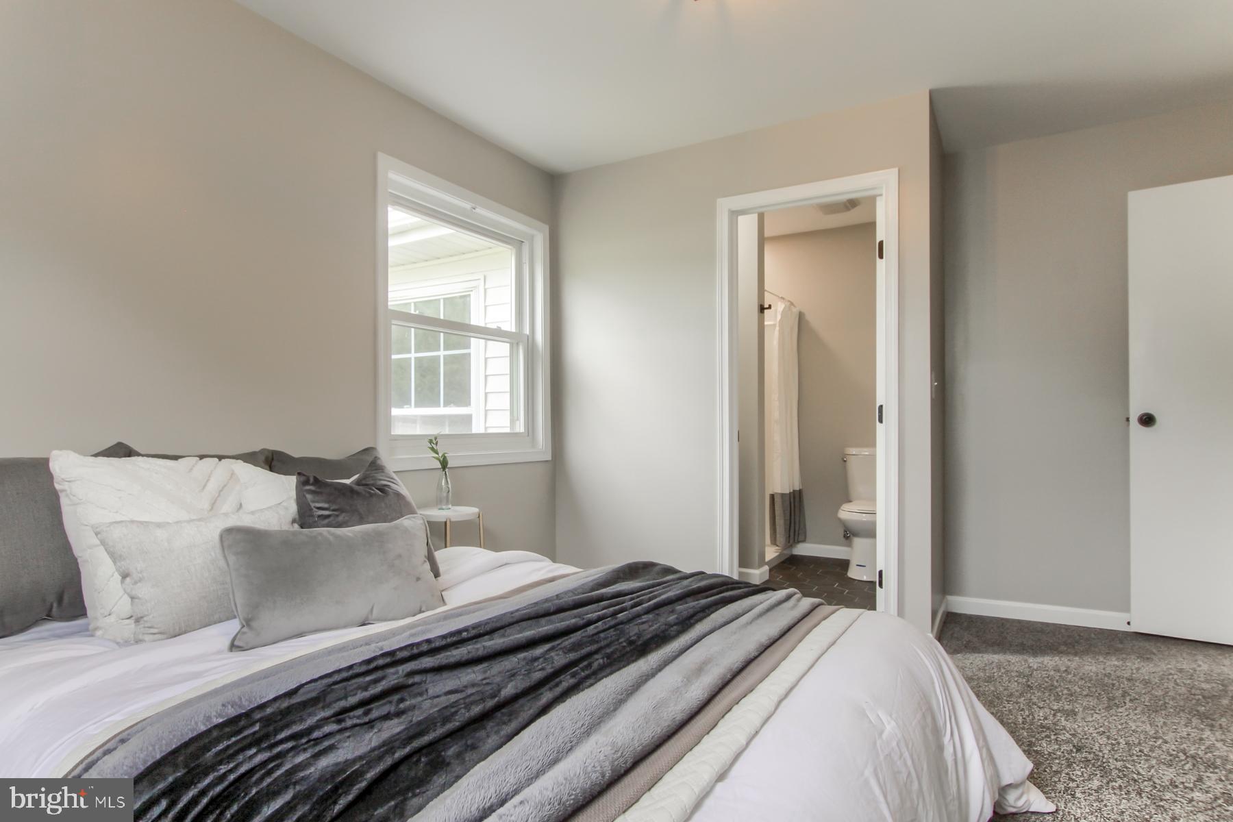 NOLL ACRES - Residential