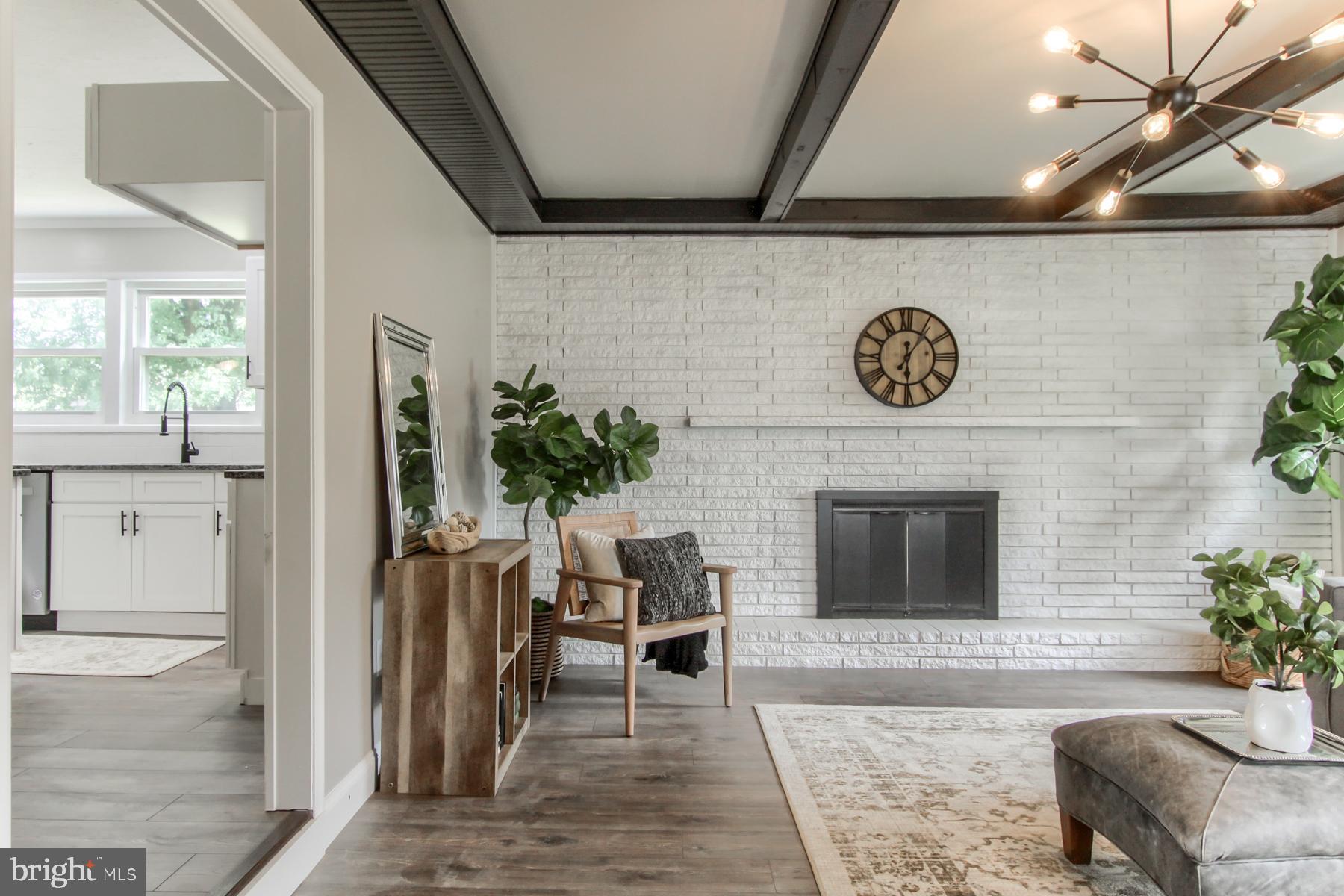 NOLL ACRES - Residential