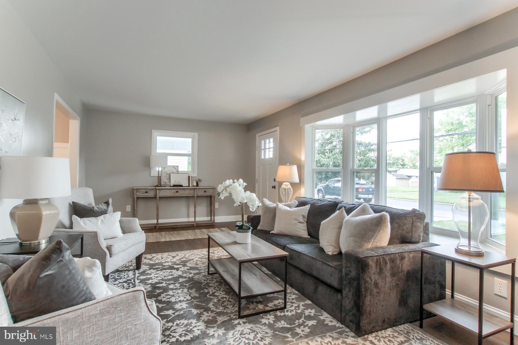 NOLL ACRES - Residential
