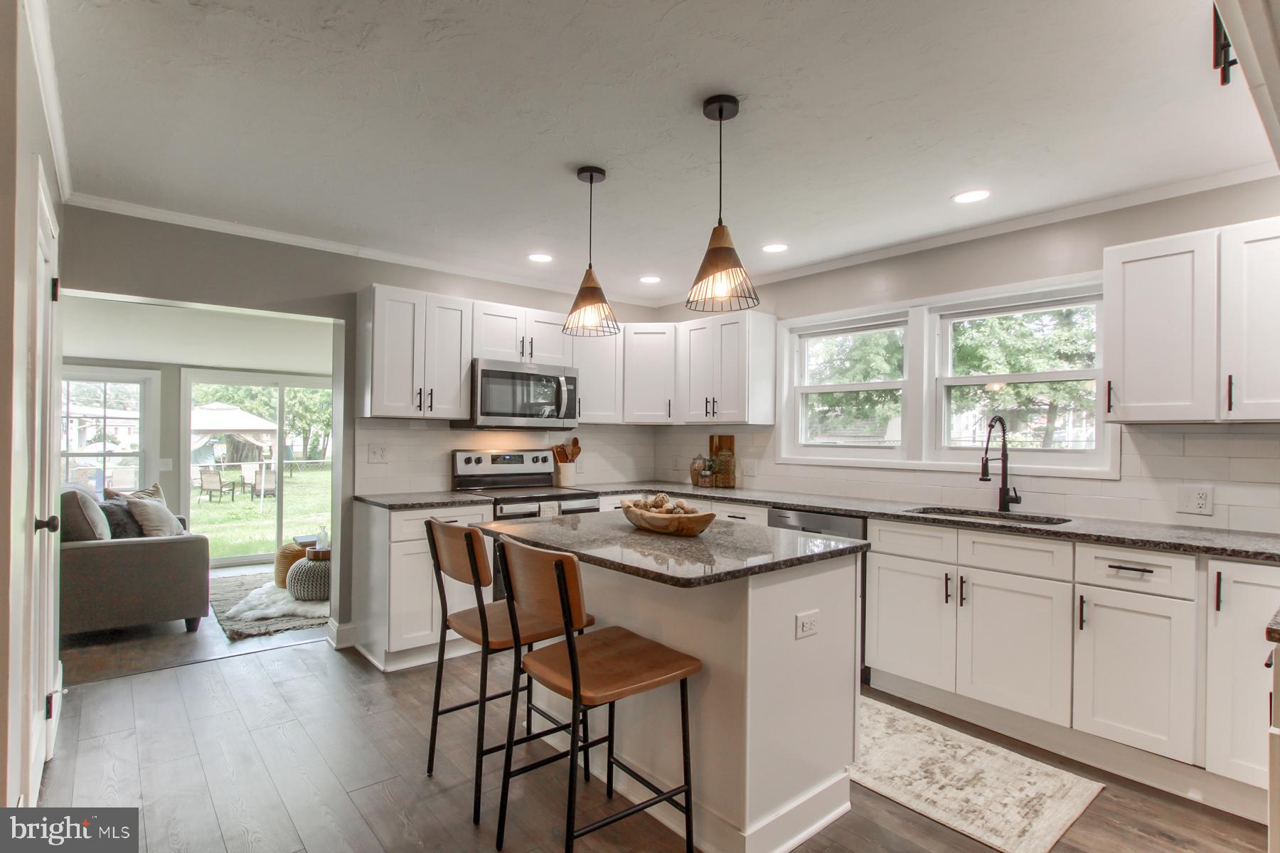 NOLL ACRES - Residential
