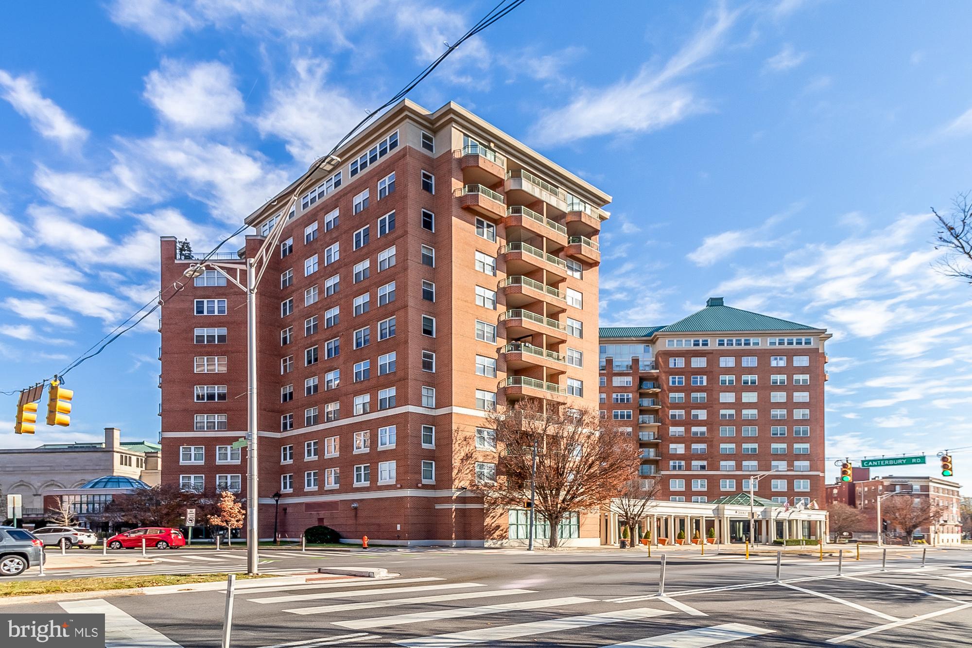 THE COLONNADE - Residential
