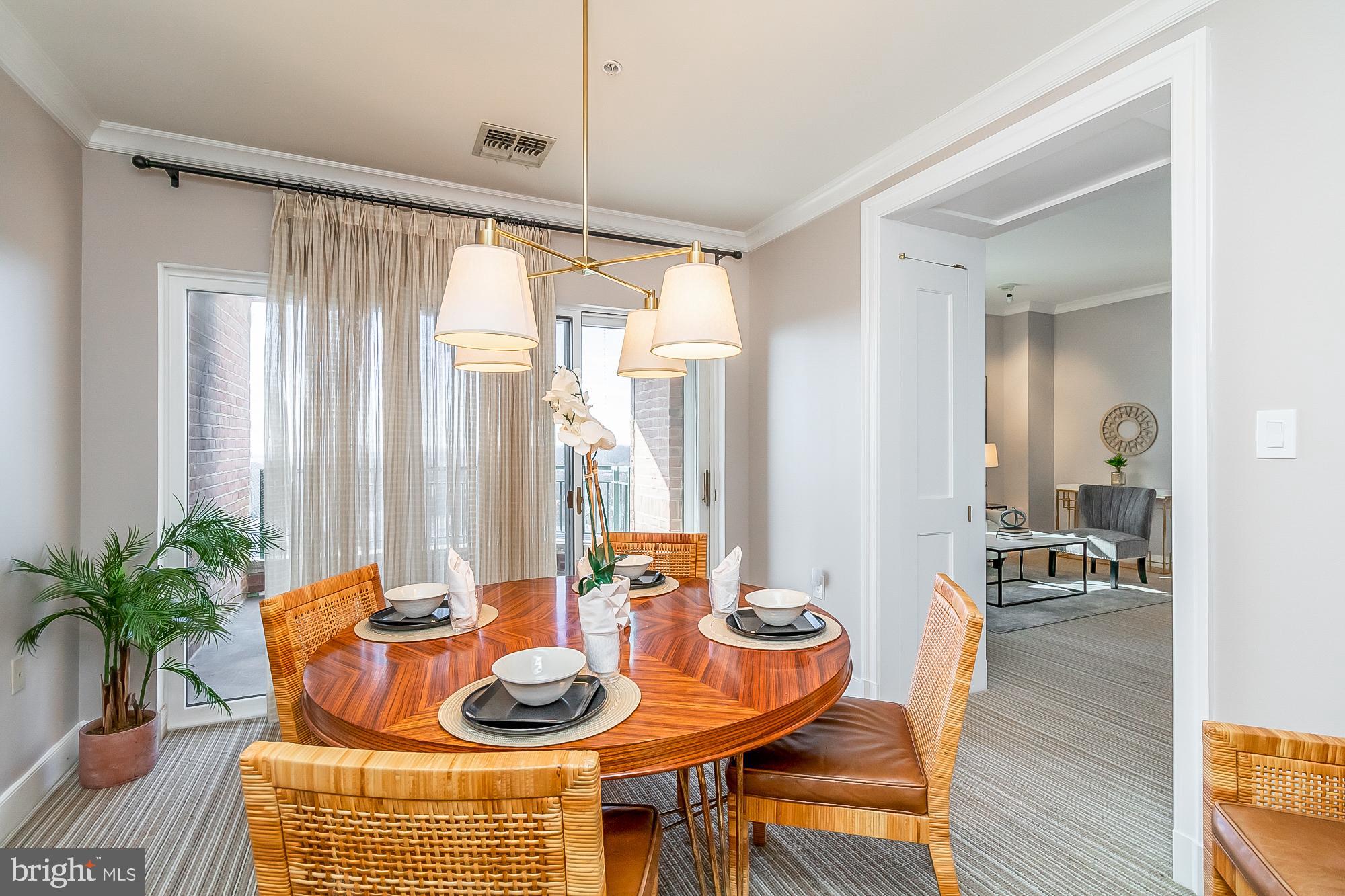 THE COLONNADE - Residential