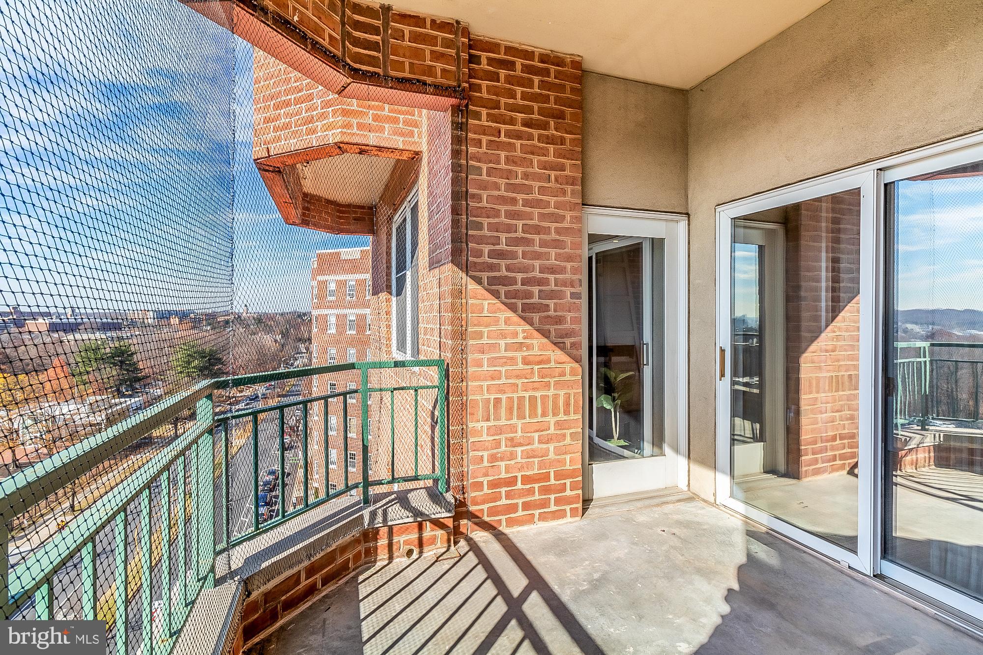 THE COLONNADE - Residential